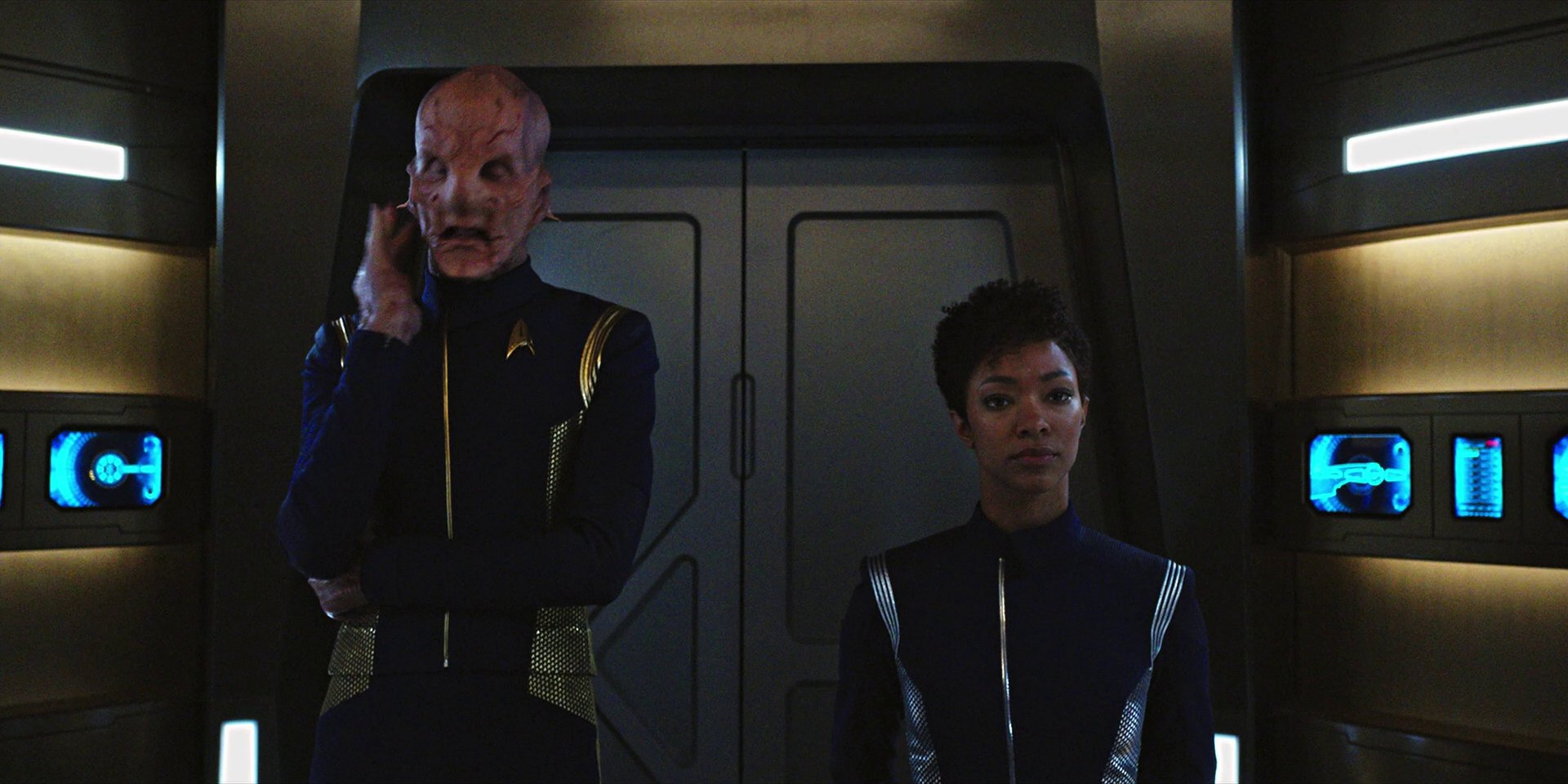 extant_StarTrekDiscovery_1x04-TheButchersKnifeCaresNotForTheLambsCry_0461.jpg
