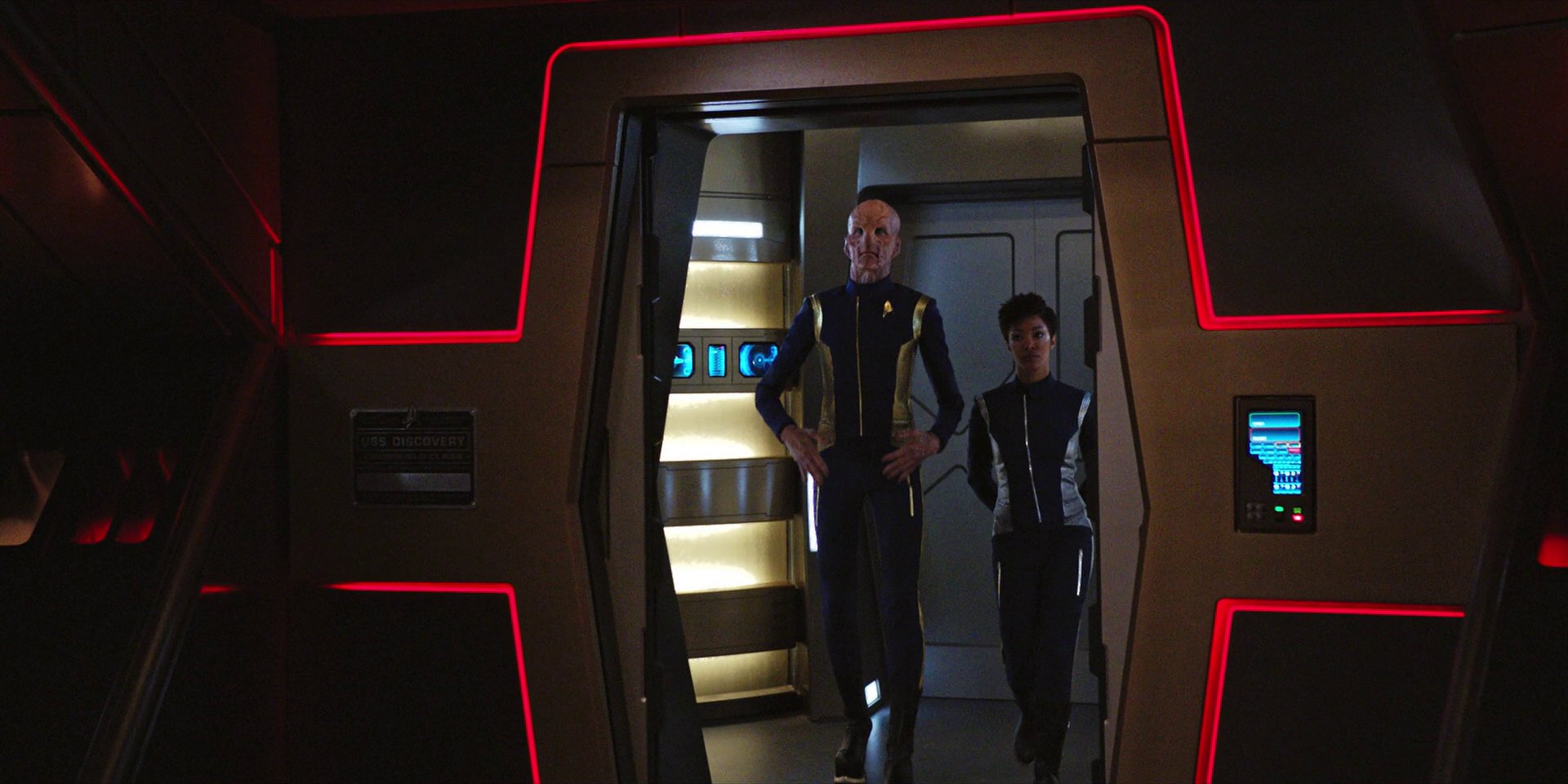 extant_StarTrekDiscovery_1x04-TheButchersKnifeCaresNotForTheLambsCry_0508.jpg