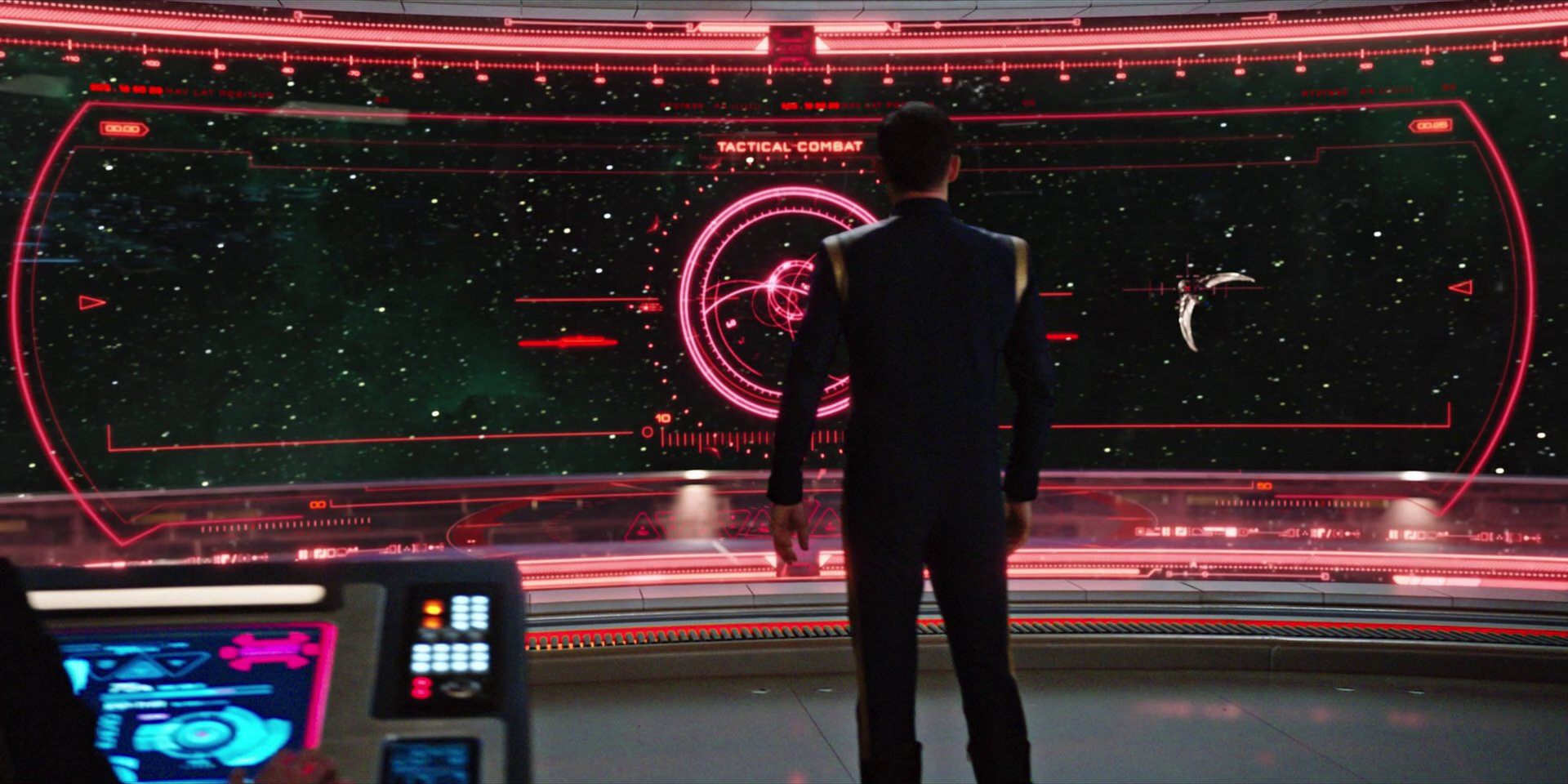 extant_StarTrekDiscovery_1x04-TheButchersKnifeCaresNotForTheLambsCry_0556.jpg