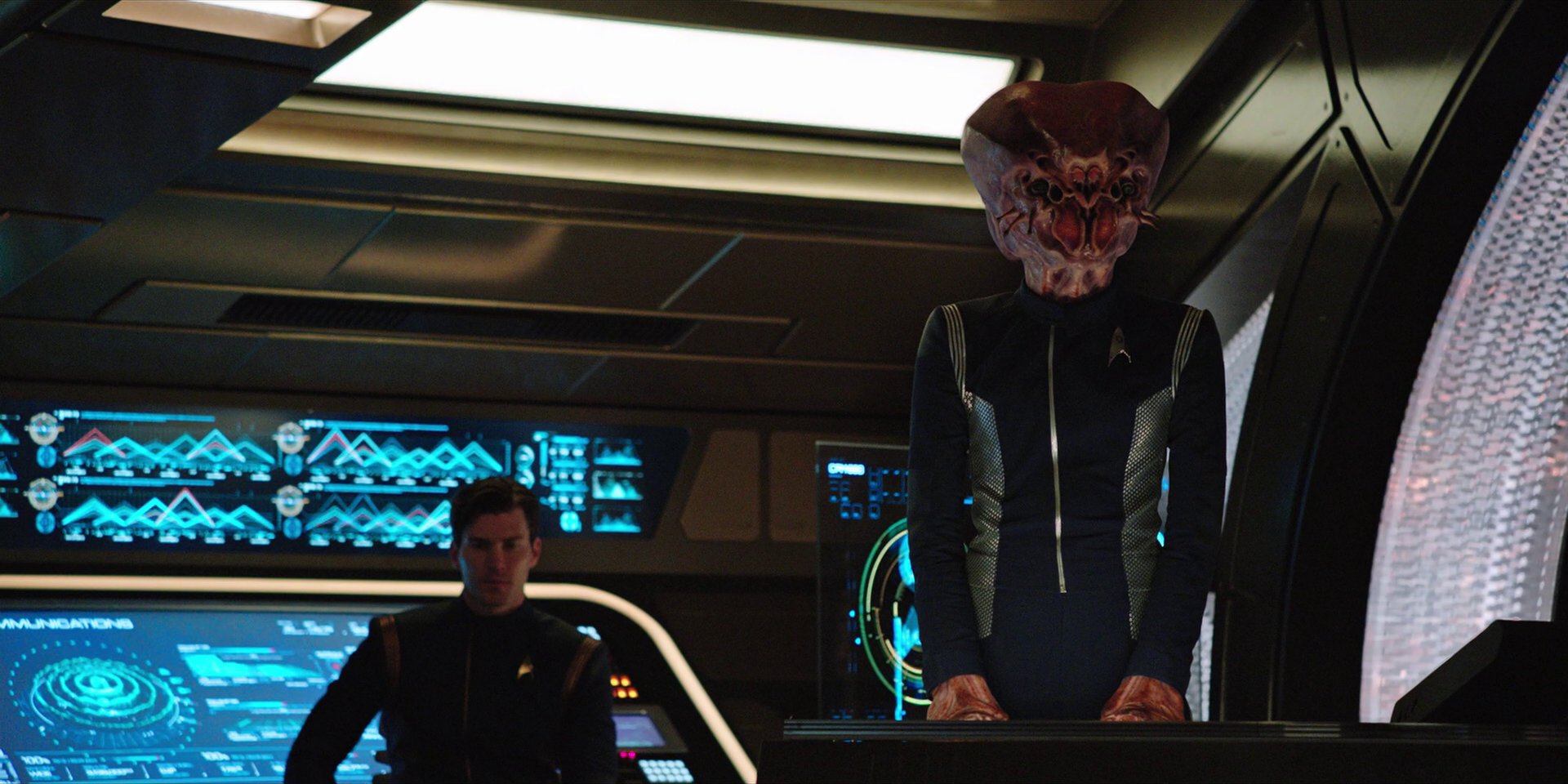 extant_StarTrekDiscovery_1x04-TheButchersKnifeCaresNotForTheLambsCry_0593.jpg