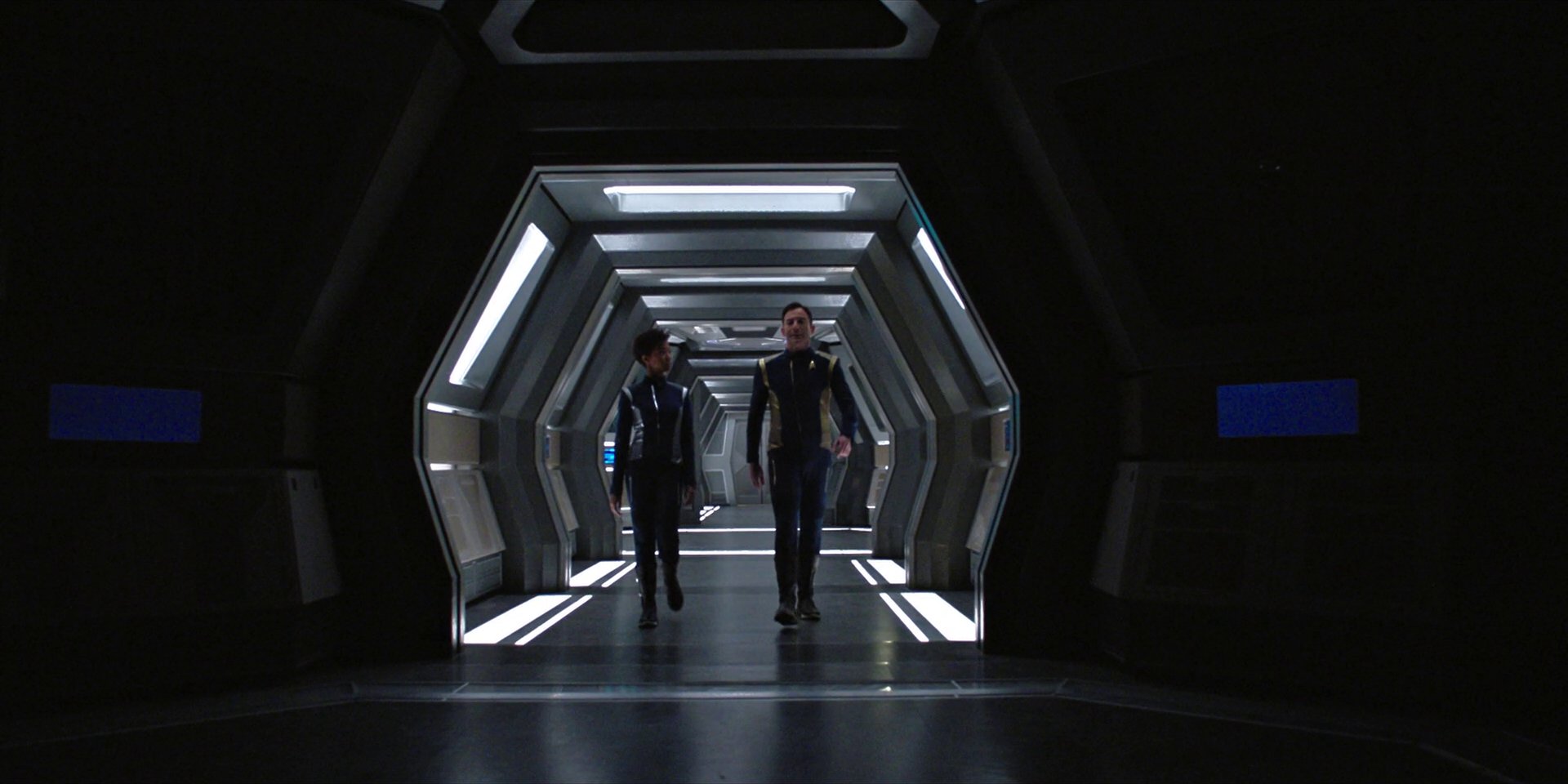 extant_StarTrekDiscovery_1x04-TheButchersKnifeCaresNotForTheLambsCry_0703.jpg