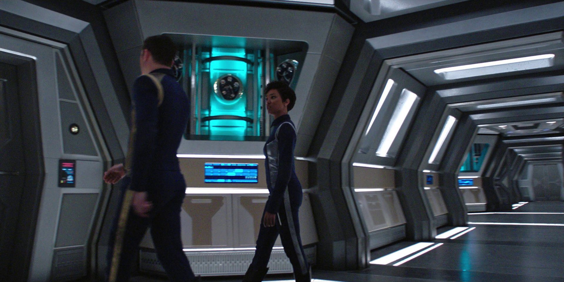 extant_StarTrekDiscovery_1x04-TheButchersKnifeCaresNotForTheLambsCry_0710.jpg