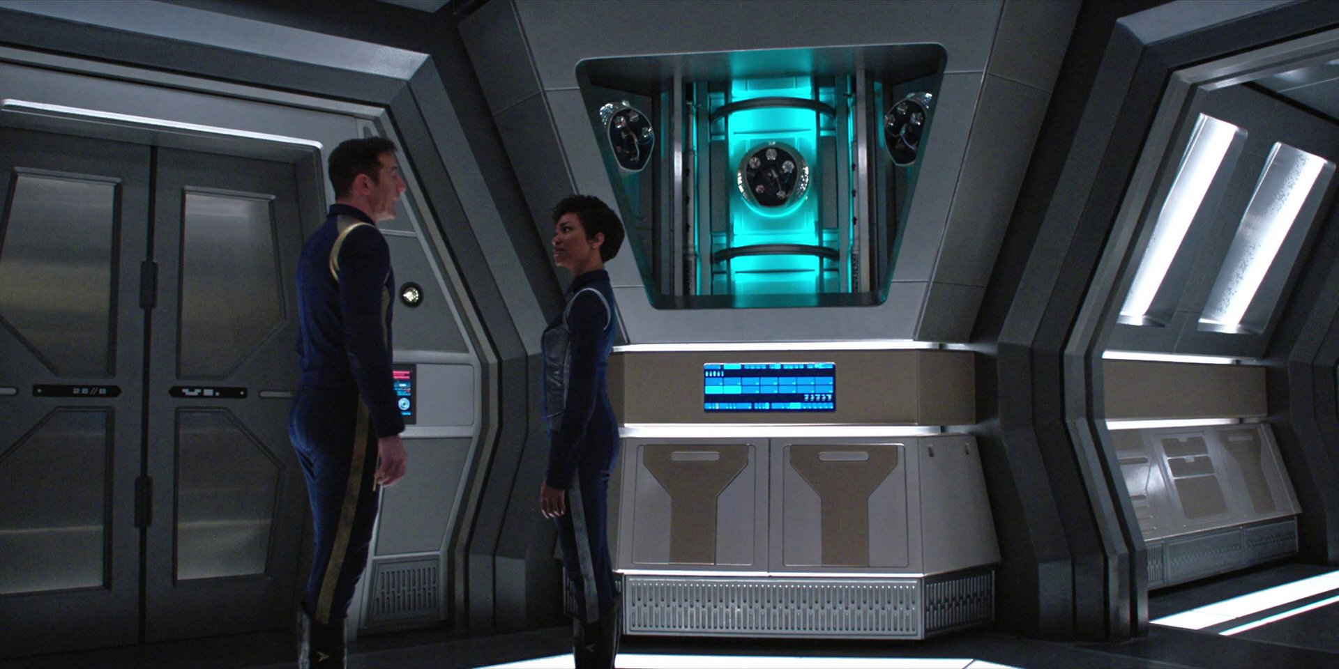 extant_StarTrekDiscovery_1x04-TheButchersKnifeCaresNotForTheLambsCry_0715.jpg