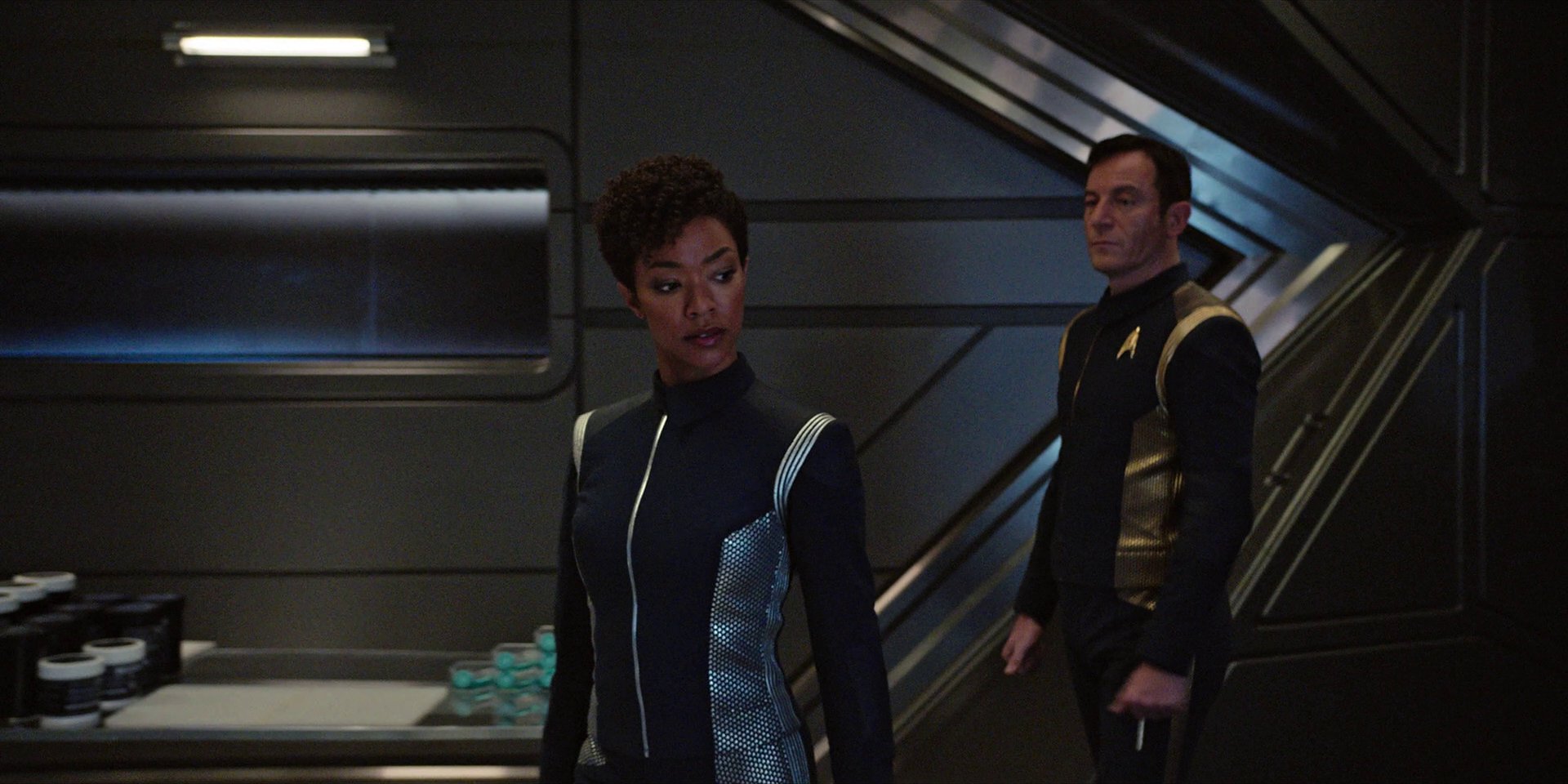 extant_StarTrekDiscovery_1x04-TheButchersKnifeCaresNotForTheLambsCry_0735.jpg