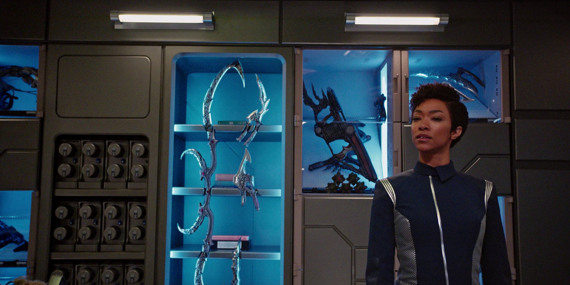 extant_StarTrekDiscovery_1x04-TheButchersKnifeCaresNotForTheLambsCry_0752.jpg