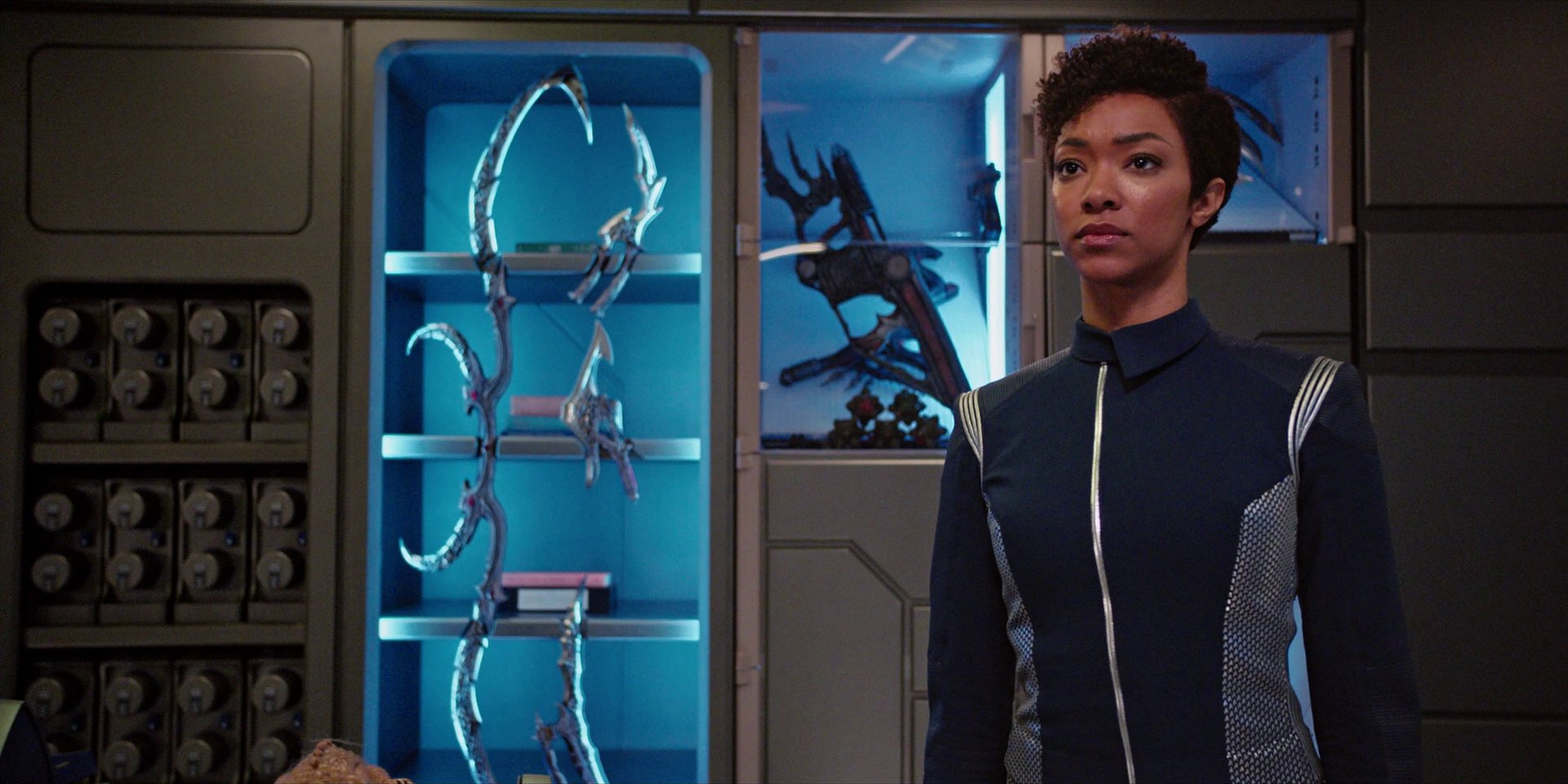 extant_StarTrekDiscovery_1x04-TheButchersKnifeCaresNotForTheLambsCry_0764.jpg