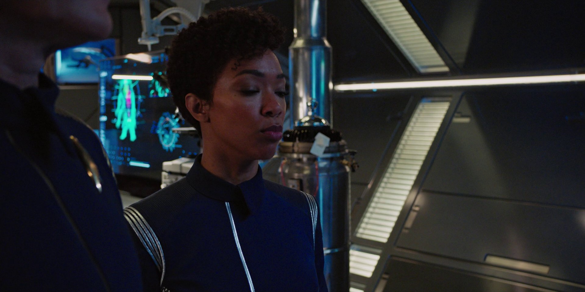 extant_StarTrekDiscovery_1x04-TheButchersKnifeCaresNotForTheLambsCry_0839.jpg