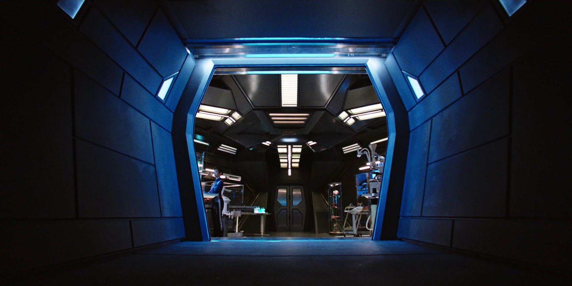 extant_StarTrekDiscovery_1x04-TheButchersKnifeCaresNotForTheLambsCry_1402.jpg