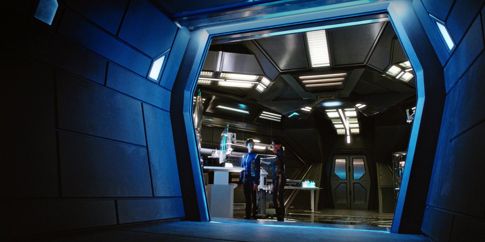extant_StarTrekDiscovery_1x04-TheButchersKnifeCaresNotForTheLambsCry_1626.jpg