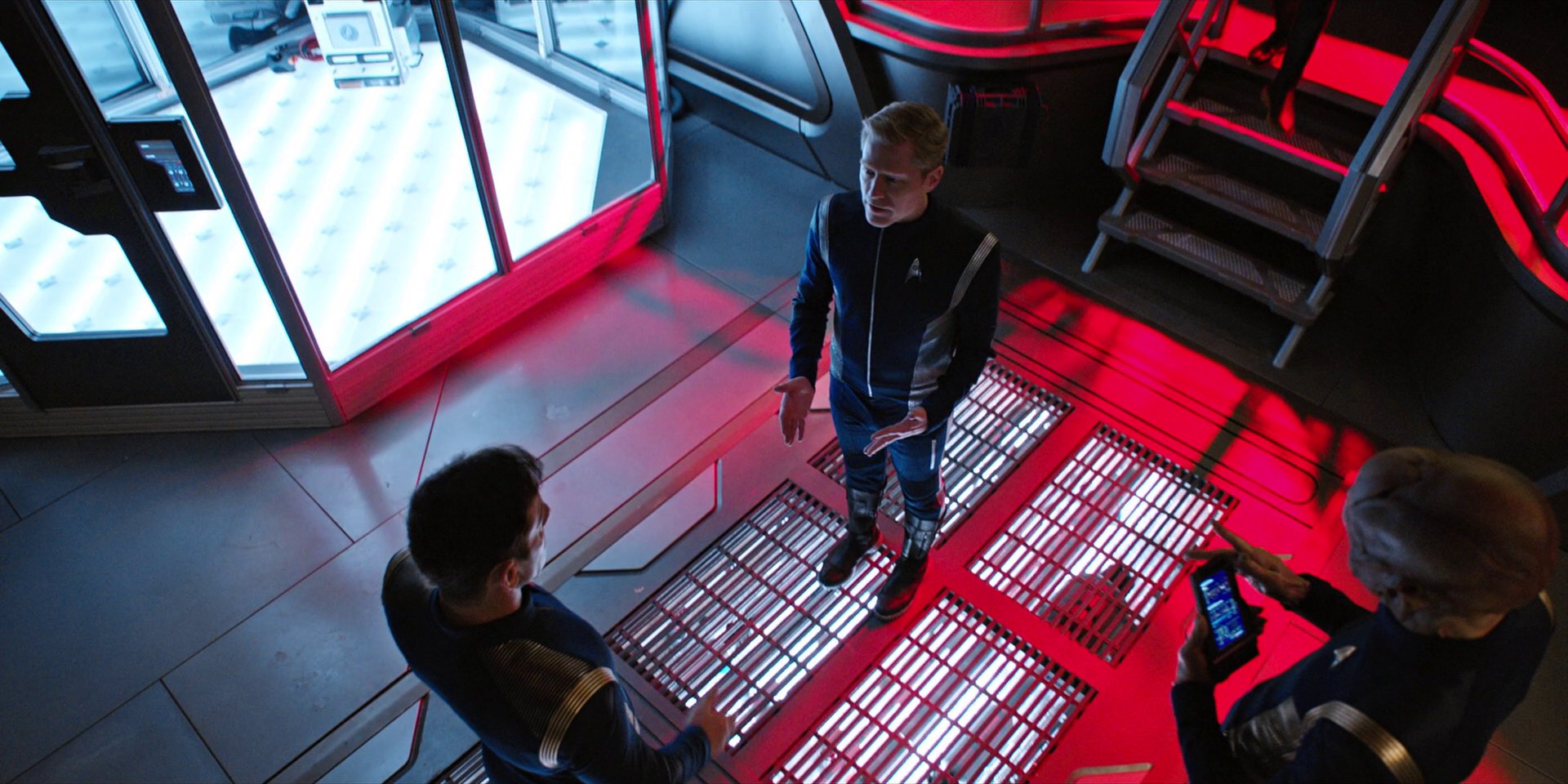 extant_StarTrekDiscovery_1x04-TheButchersKnifeCaresNotForTheLambsCry_1784.jpg