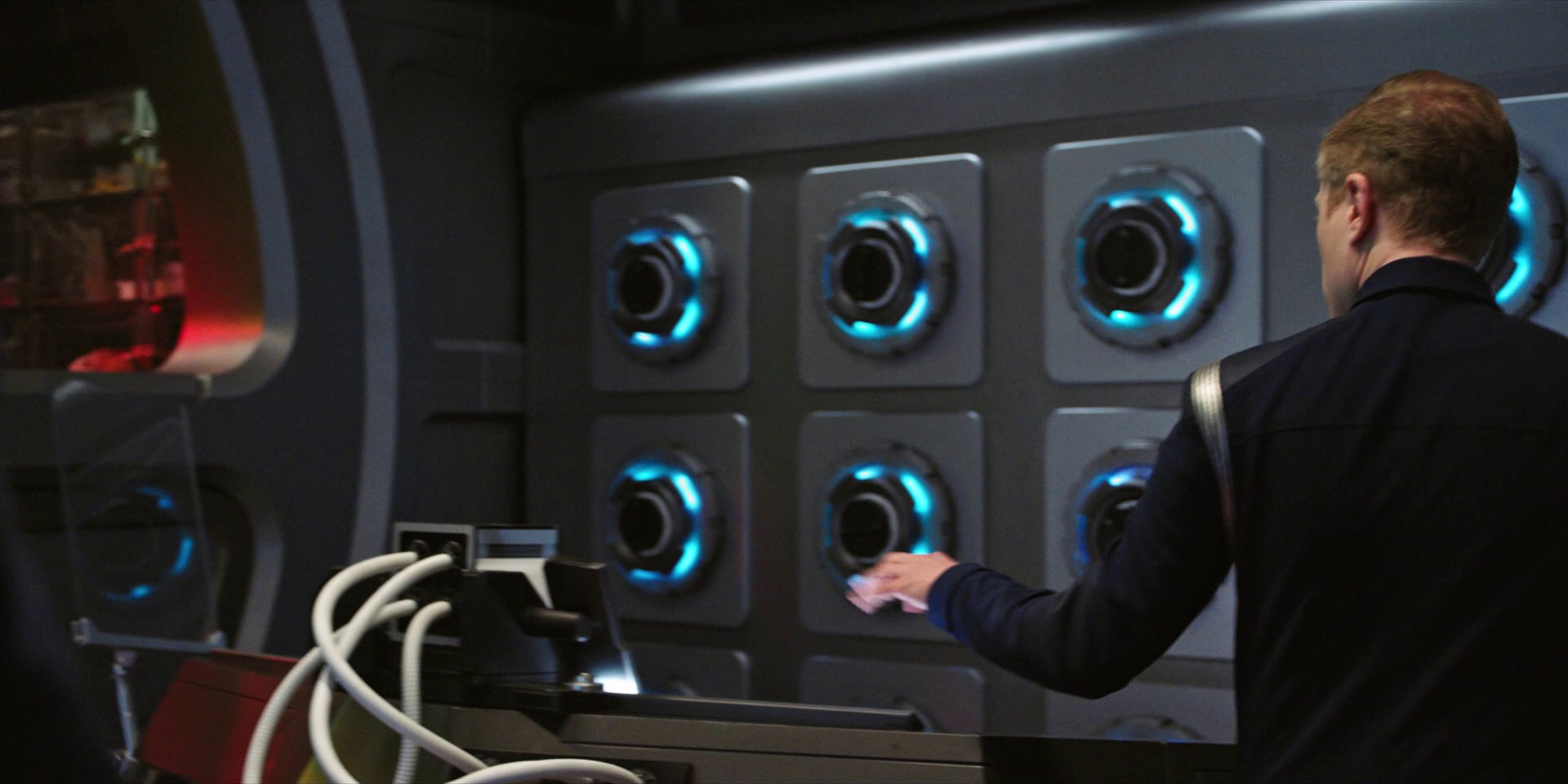 extant_StarTrekDiscovery_1x04-TheButchersKnifeCaresNotForTheLambsCry_1851.jpg