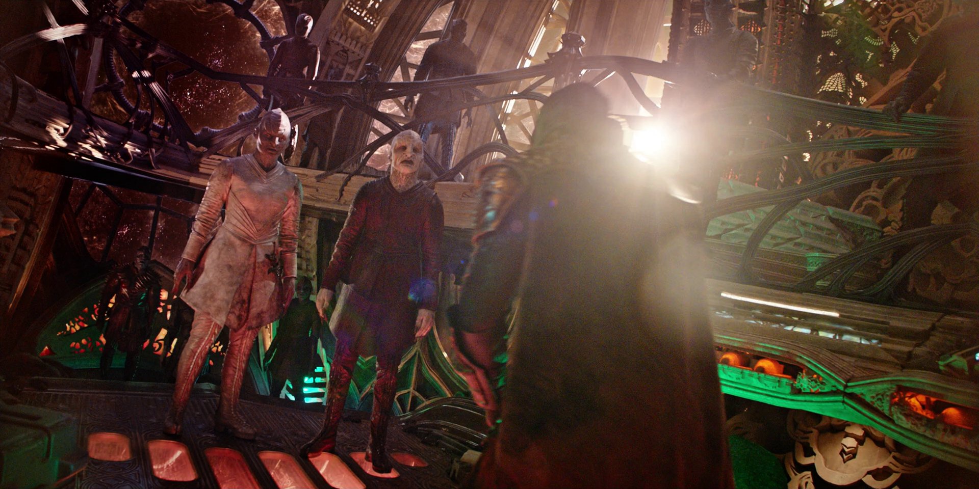 extant_StarTrekDiscovery_1x04-TheButchersKnifeCaresNotForTheLambsCry_1994.jpg