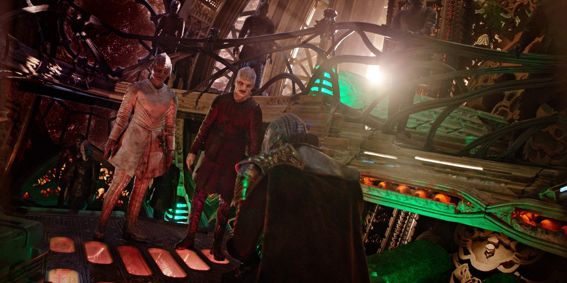 extant_StarTrekDiscovery_1x04-TheButchersKnifeCaresNotForTheLambsCry_1996.jpg