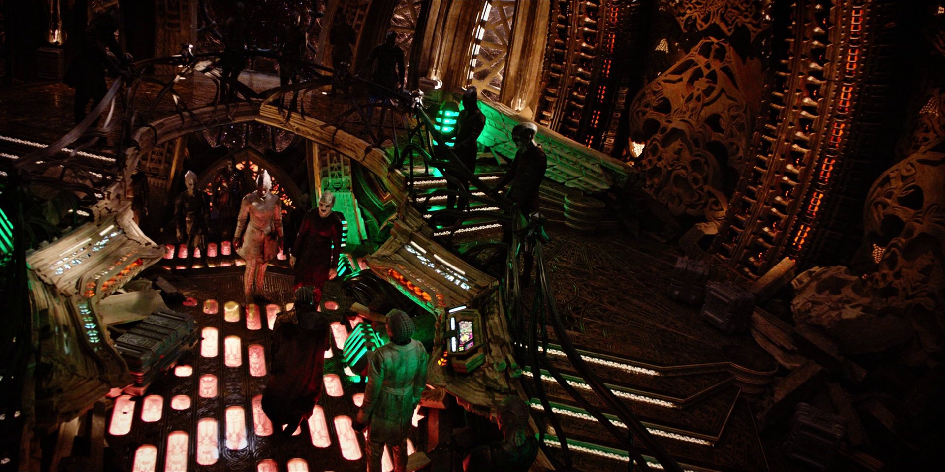 extant_StarTrekDiscovery_1x04-TheButchersKnifeCaresNotForTheLambsCry_2001.jpg