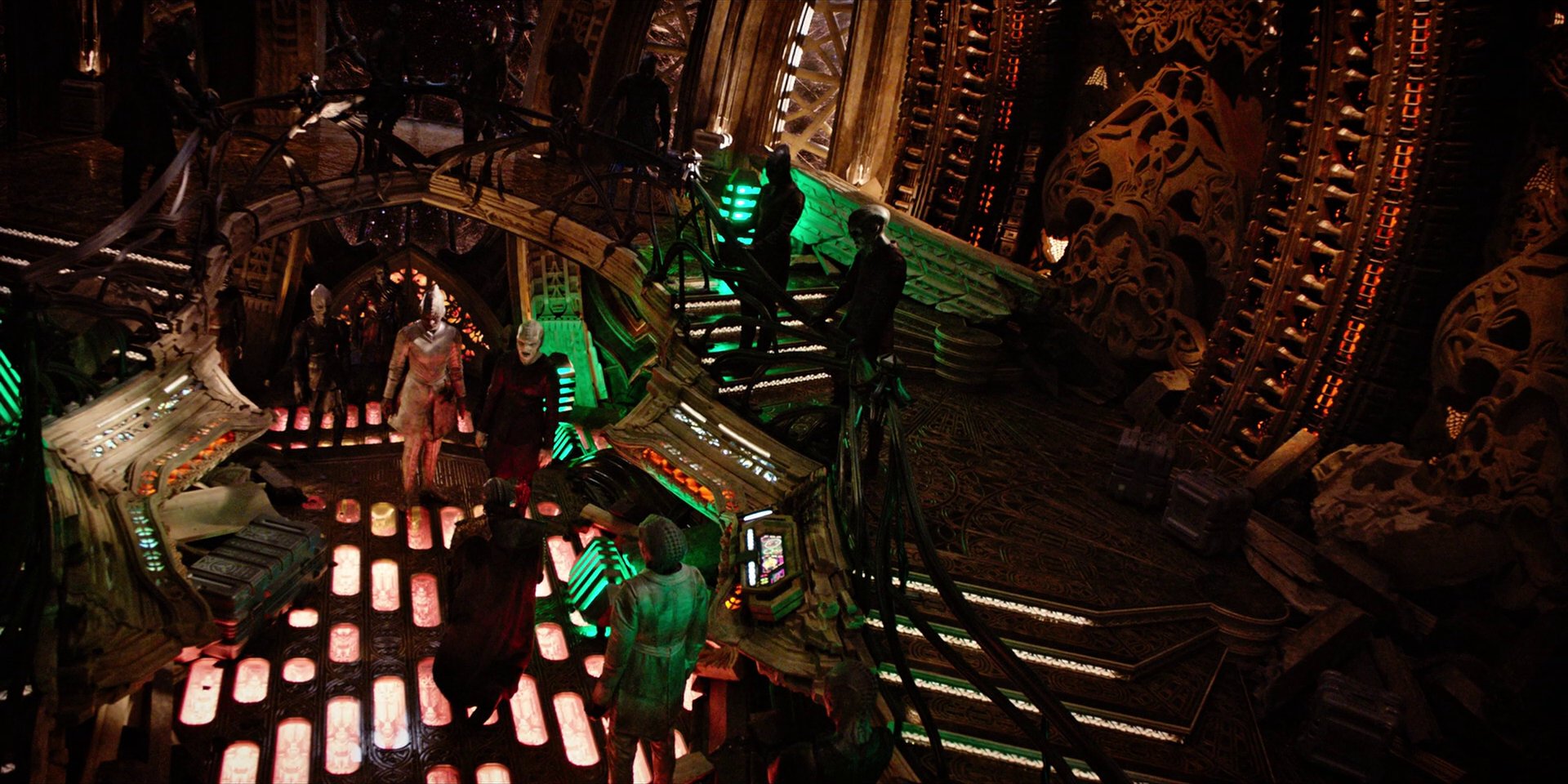 extant_StarTrekDiscovery_1x04-TheButchersKnifeCaresNotForTheLambsCry_2002.jpg