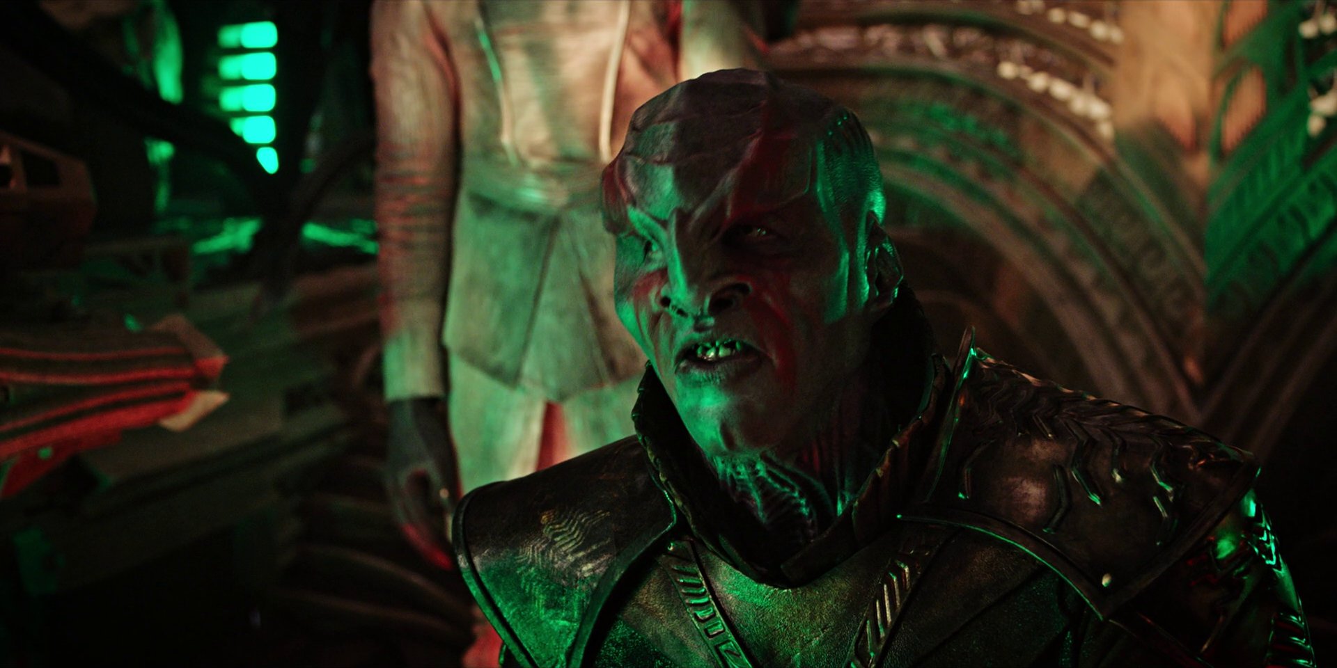 extant_StarTrekDiscovery_1x04-TheButchersKnifeCaresNotForTheLambsCry_2013.jpg
