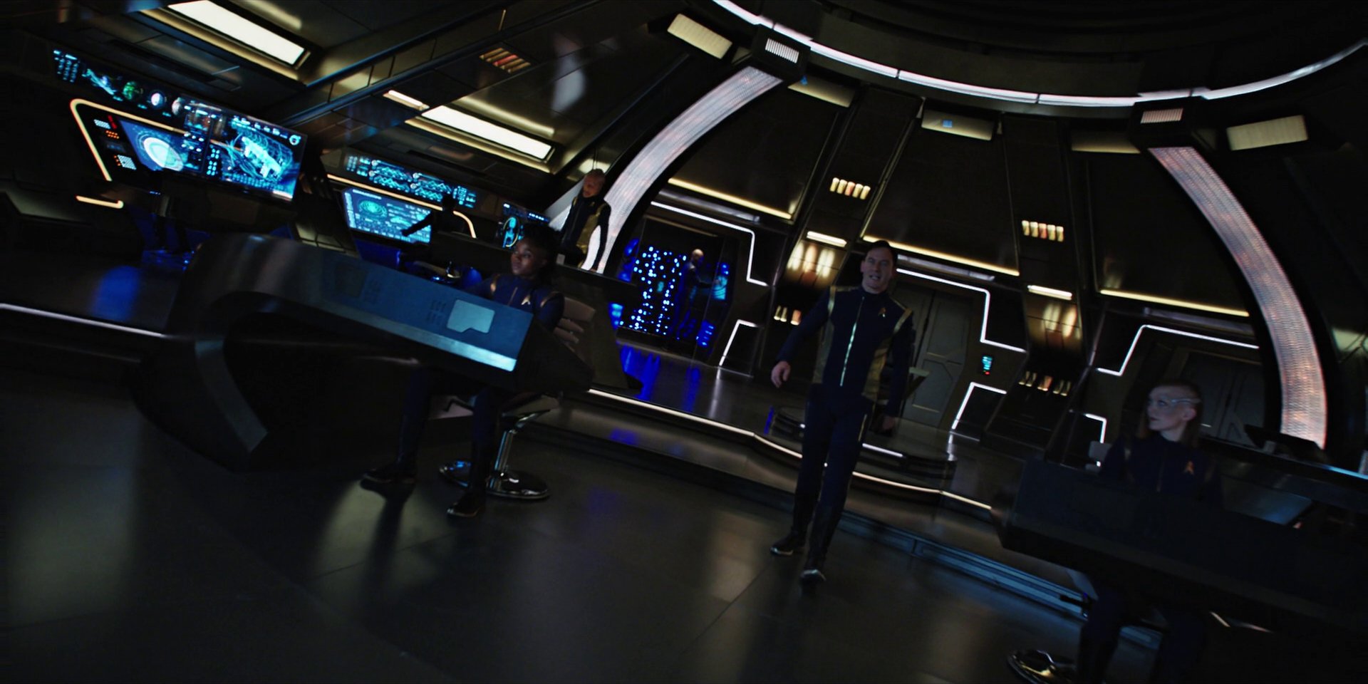 extant_StarTrekDiscovery_1x04-TheButchersKnifeCaresNotForTheLambsCry_2203.jpg