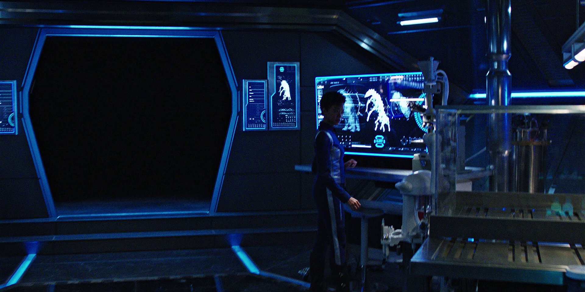 extant_StarTrekDiscovery_1x04-TheButchersKnifeCaresNotForTheLambsCry_2212.jpg