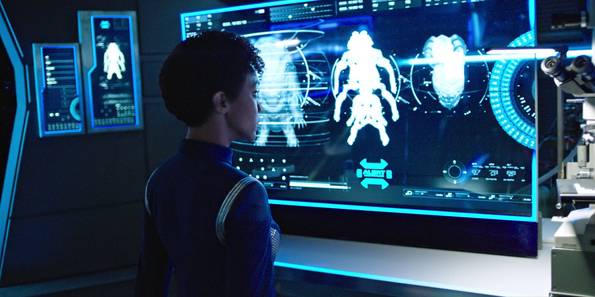extant_StarTrekDiscovery_1x04-TheButchersKnifeCaresNotForTheLambsCry_2252.jpg