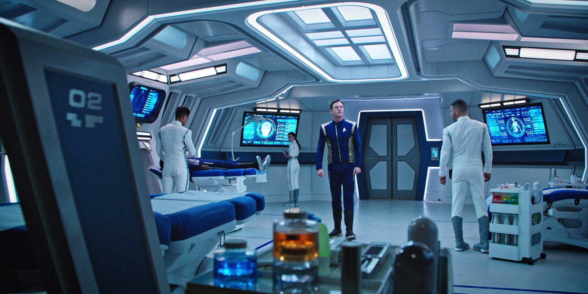 extant_StarTrekDiscovery_1x04-TheButchersKnifeCaresNotForTheLambsCry_2646.jpg