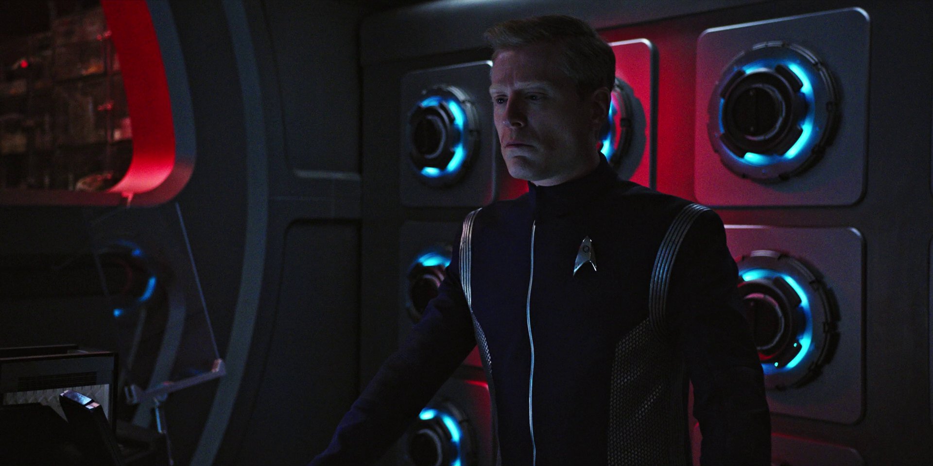 extant_StarTrekDiscovery_1x04-TheButchersKnifeCaresNotForTheLambsCry_2723.jpg