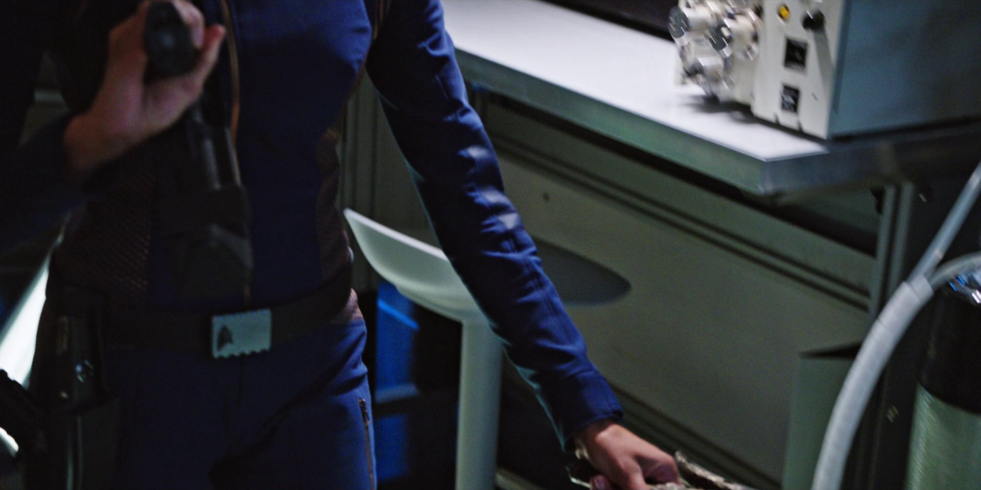 extant_StarTrekDiscovery_1x04-TheButchersKnifeCaresNotForTheLambsCry_2783.jpg