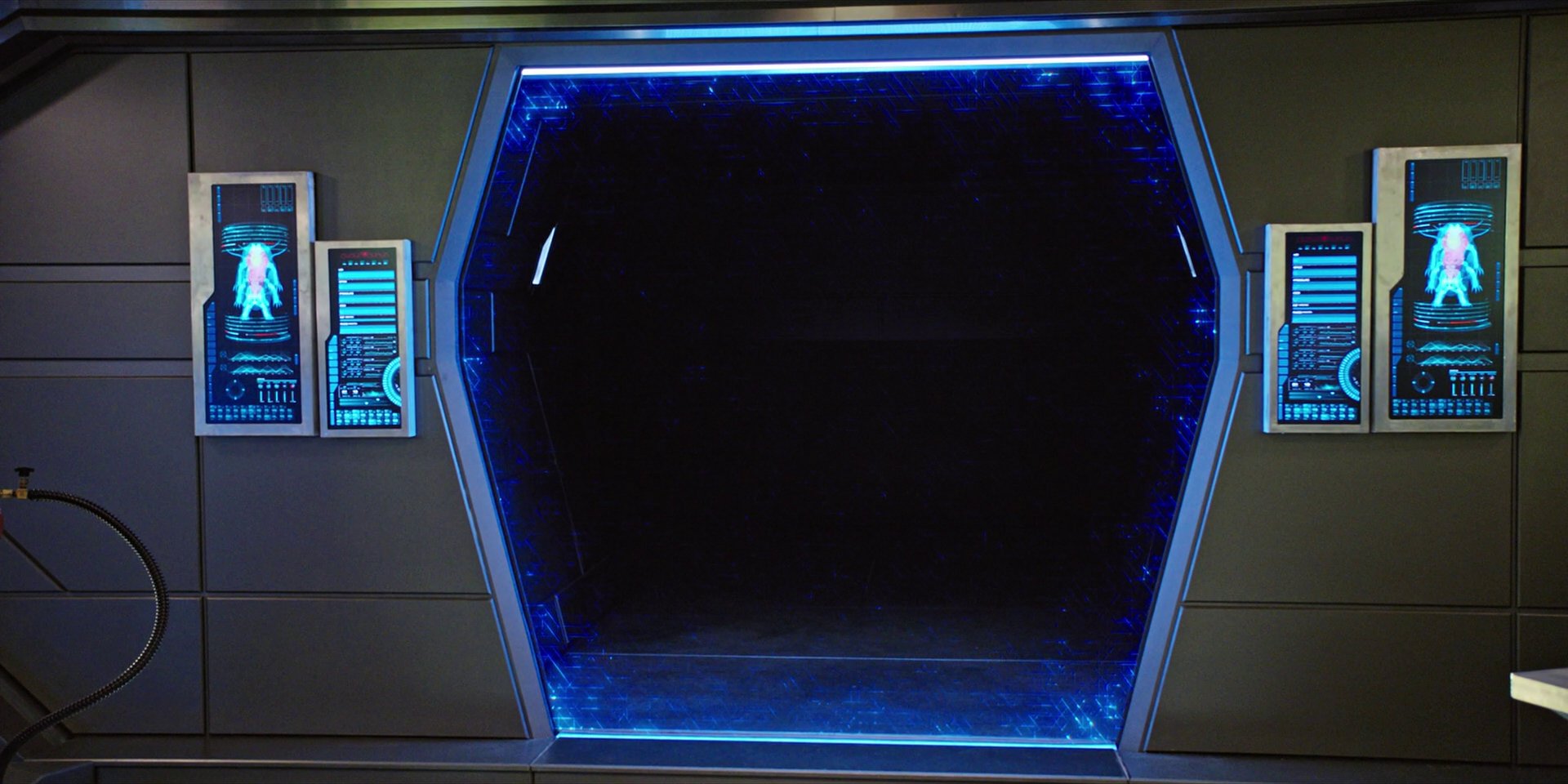 extant_StarTrekDiscovery_1x04-TheButchersKnifeCaresNotForTheLambsCry_2835.jpg