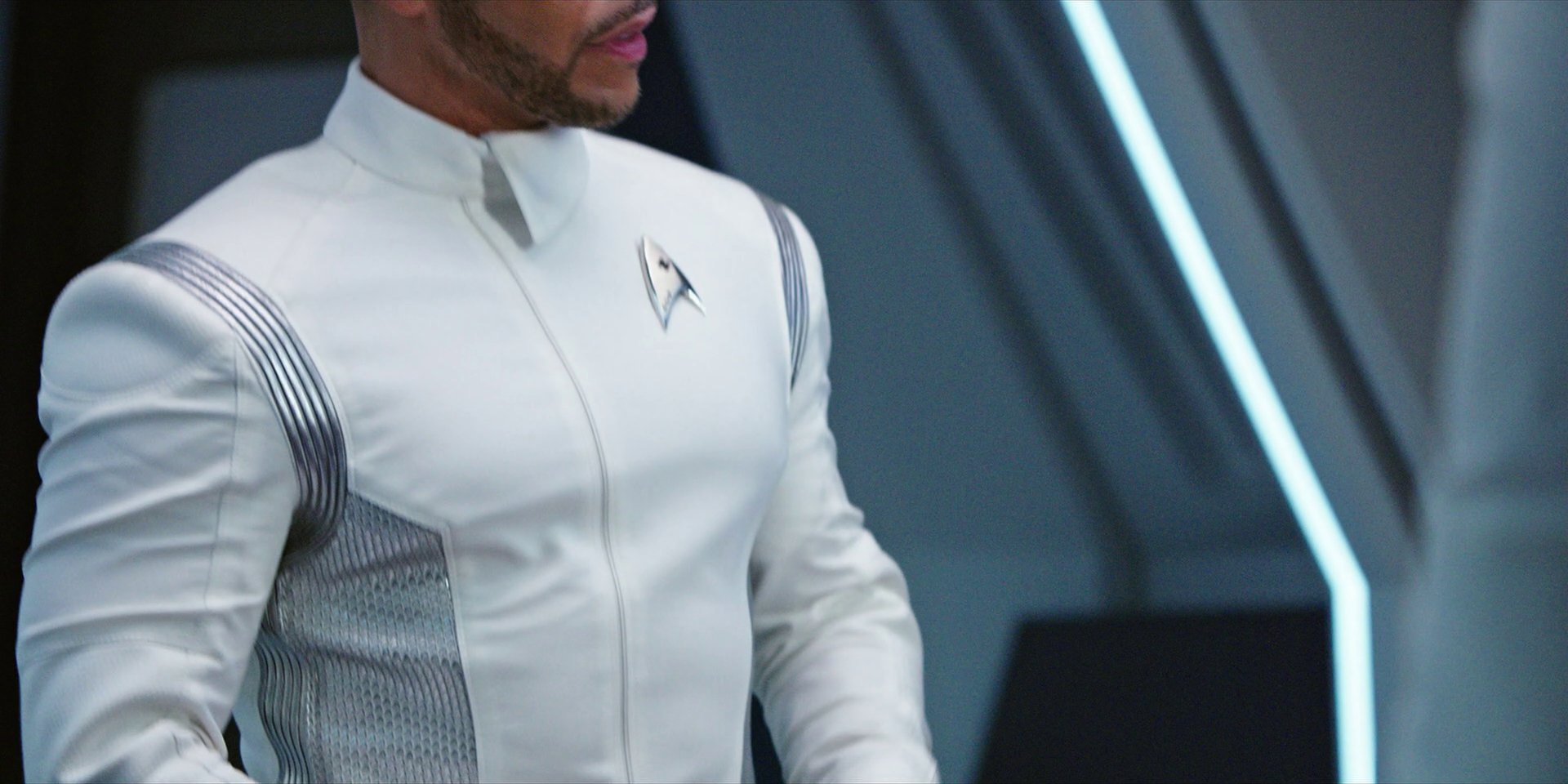 extant_StarTrekDiscovery_1x04-TheButchersKnifeCaresNotForTheLambsCry_2865.jpg
