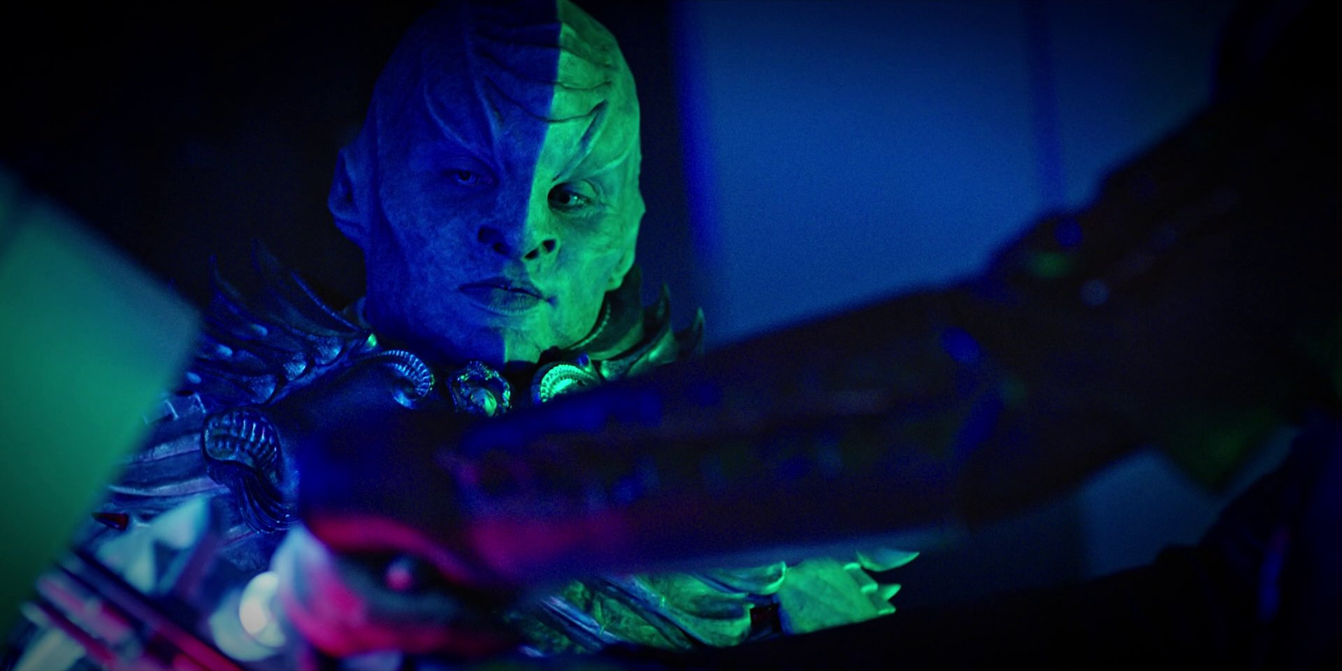 extant_StarTrekDiscovery_1x04-TheButchersKnifeCaresNotForTheLambsCry_3081.jpg