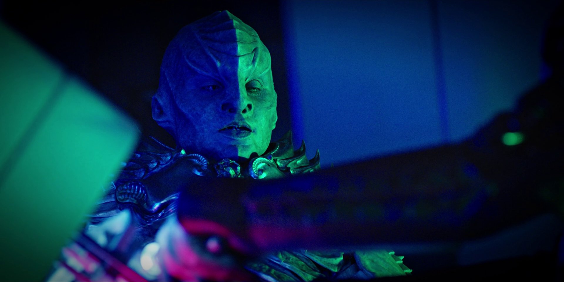 extant_StarTrekDiscovery_1x04-TheButchersKnifeCaresNotForTheLambsCry_3100.jpg