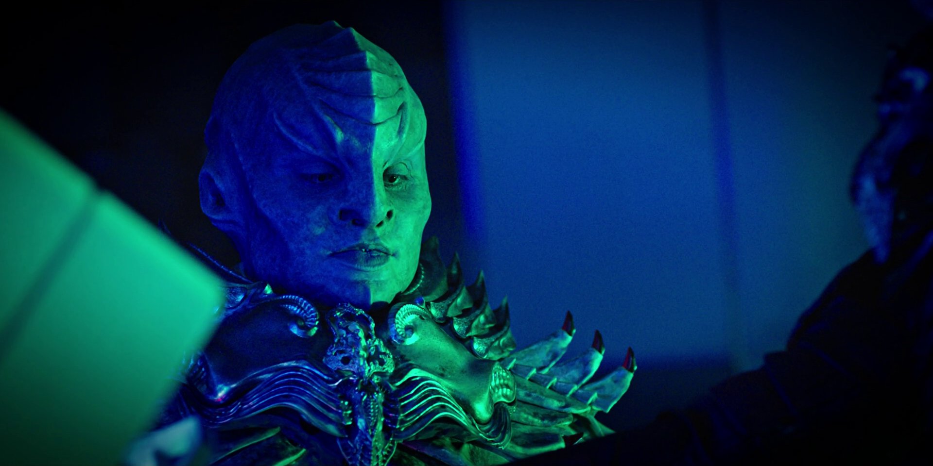 extant_StarTrekDiscovery_1x04-TheButchersKnifeCaresNotForTheLambsCry_3161.jpg