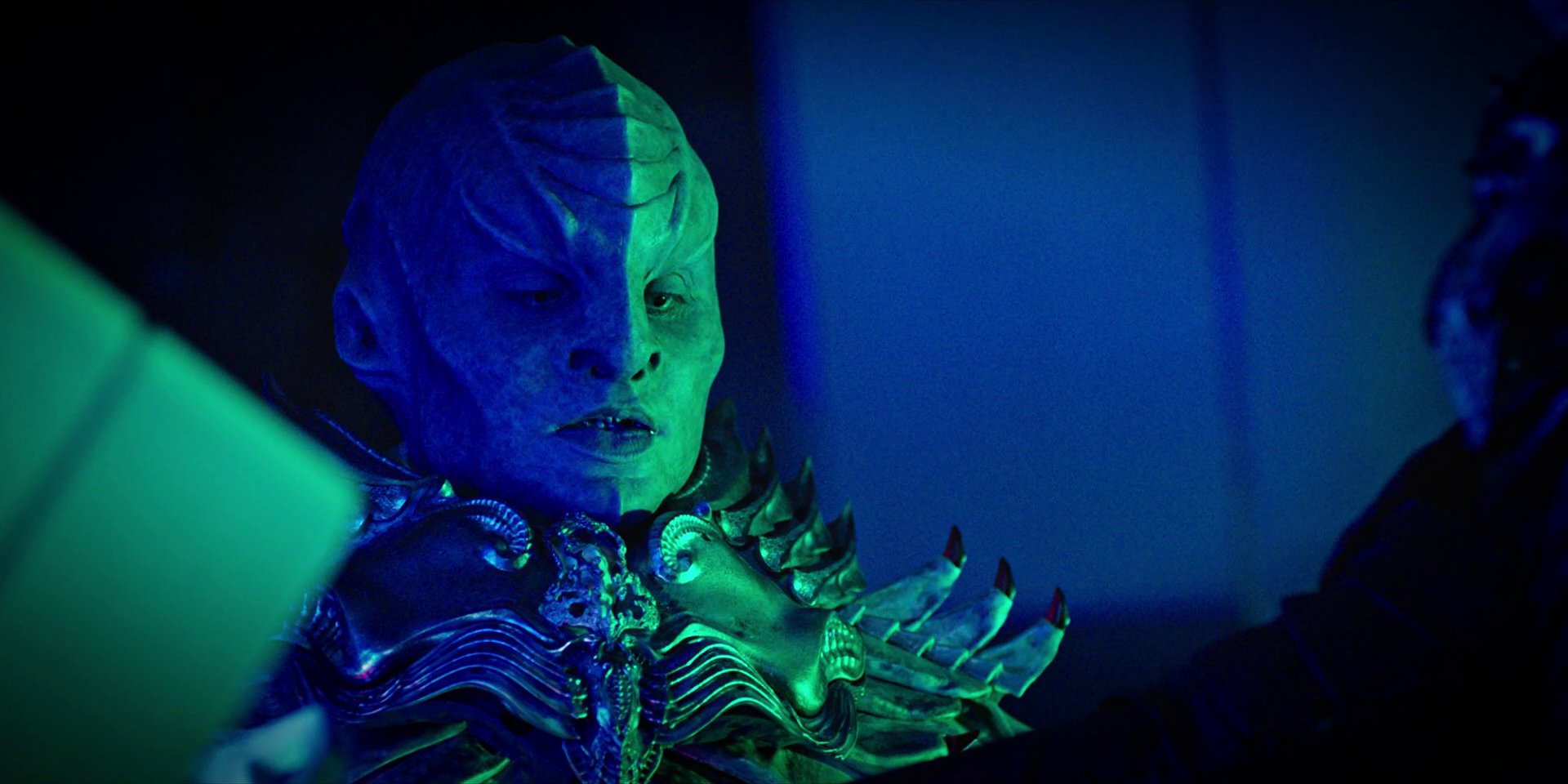 extant_StarTrekDiscovery_1x04-TheButchersKnifeCaresNotForTheLambsCry_3162.jpg