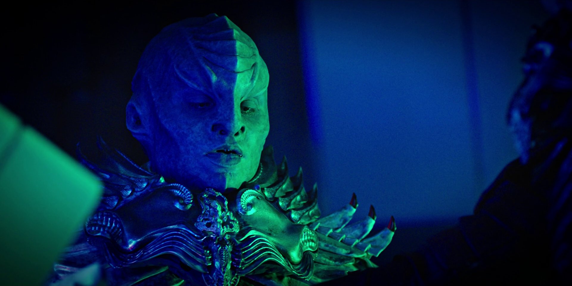 extant_StarTrekDiscovery_1x04-TheButchersKnifeCaresNotForTheLambsCry_3167.jpg