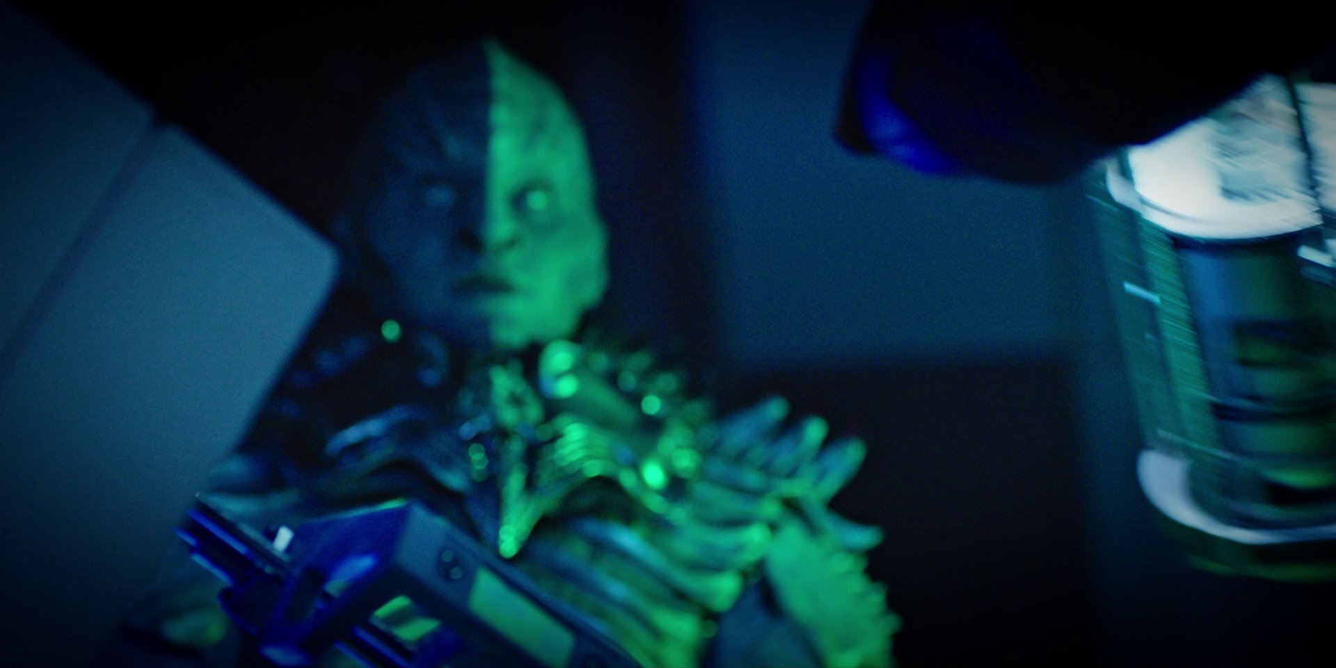extant_StarTrekDiscovery_1x04-TheButchersKnifeCaresNotForTheLambsCry_3247.jpg