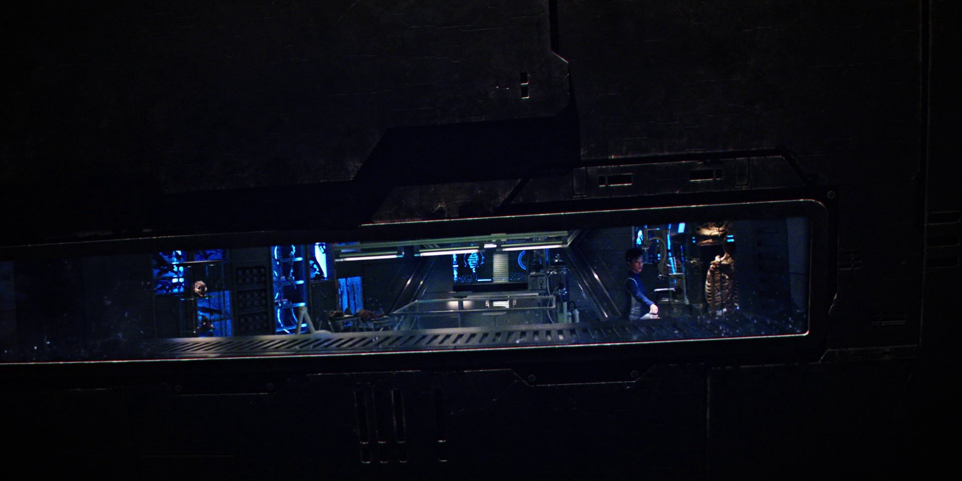 extant_StarTrekDiscovery_1x04-TheButchersKnifeCaresNotForTheLambsCry_3284.jpg