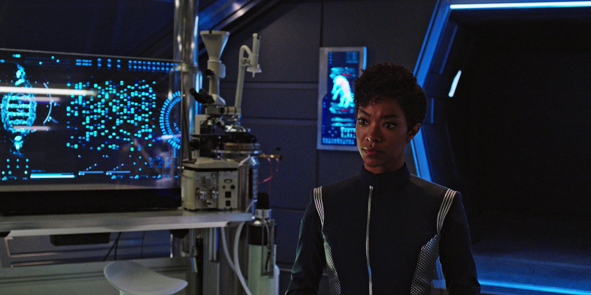 extant_StarTrekDiscovery_1x04-TheButchersKnifeCaresNotForTheLambsCry_3311.jpg