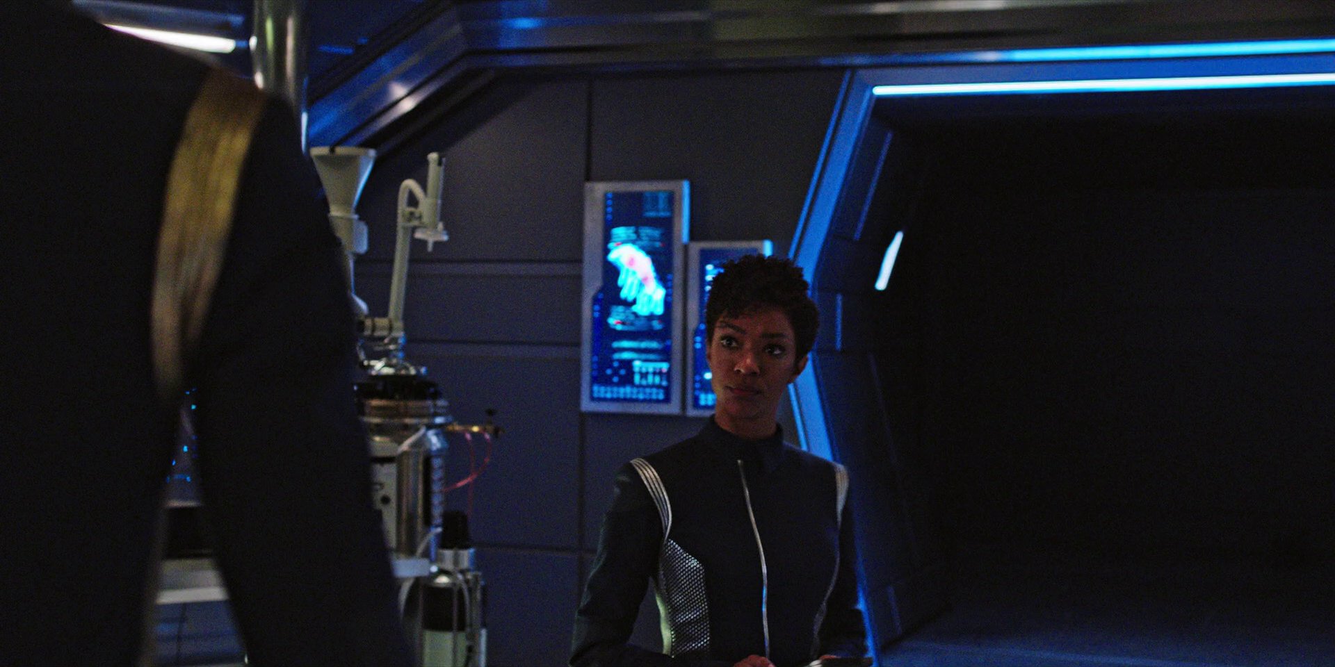 extant_StarTrekDiscovery_1x04-TheButchersKnifeCaresNotForTheLambsCry_3317.jpg