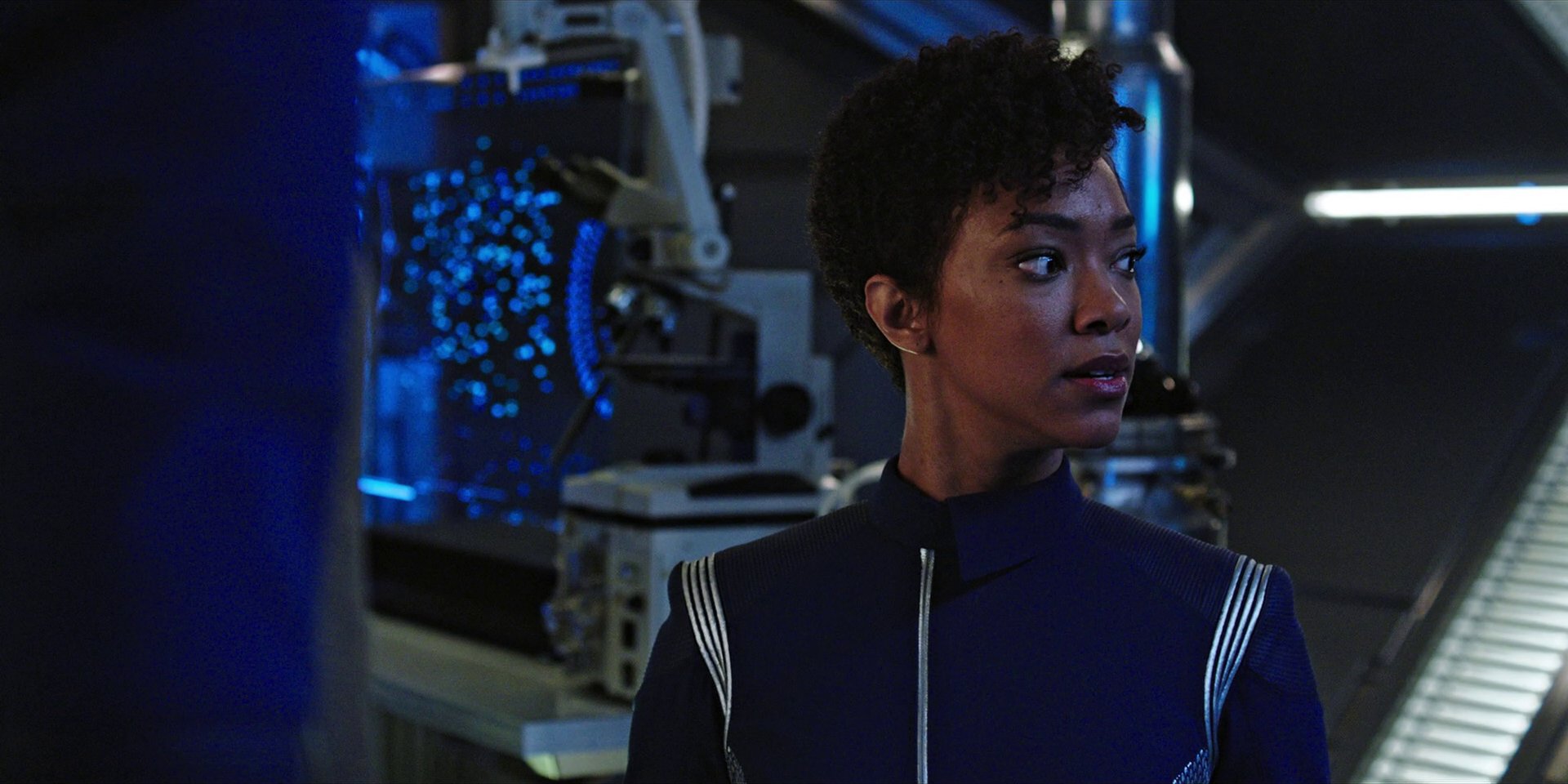 extant_StarTrekDiscovery_1x04-TheButchersKnifeCaresNotForTheLambsCry_3356.jpg