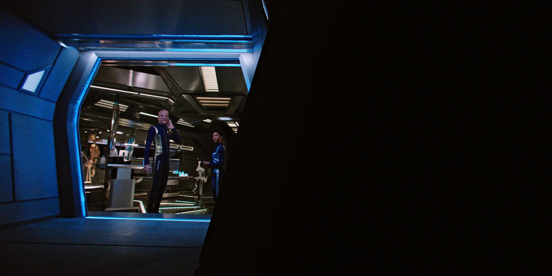 extant_StarTrekDiscovery_1x04-TheButchersKnifeCaresNotForTheLambsCry_3361.jpg