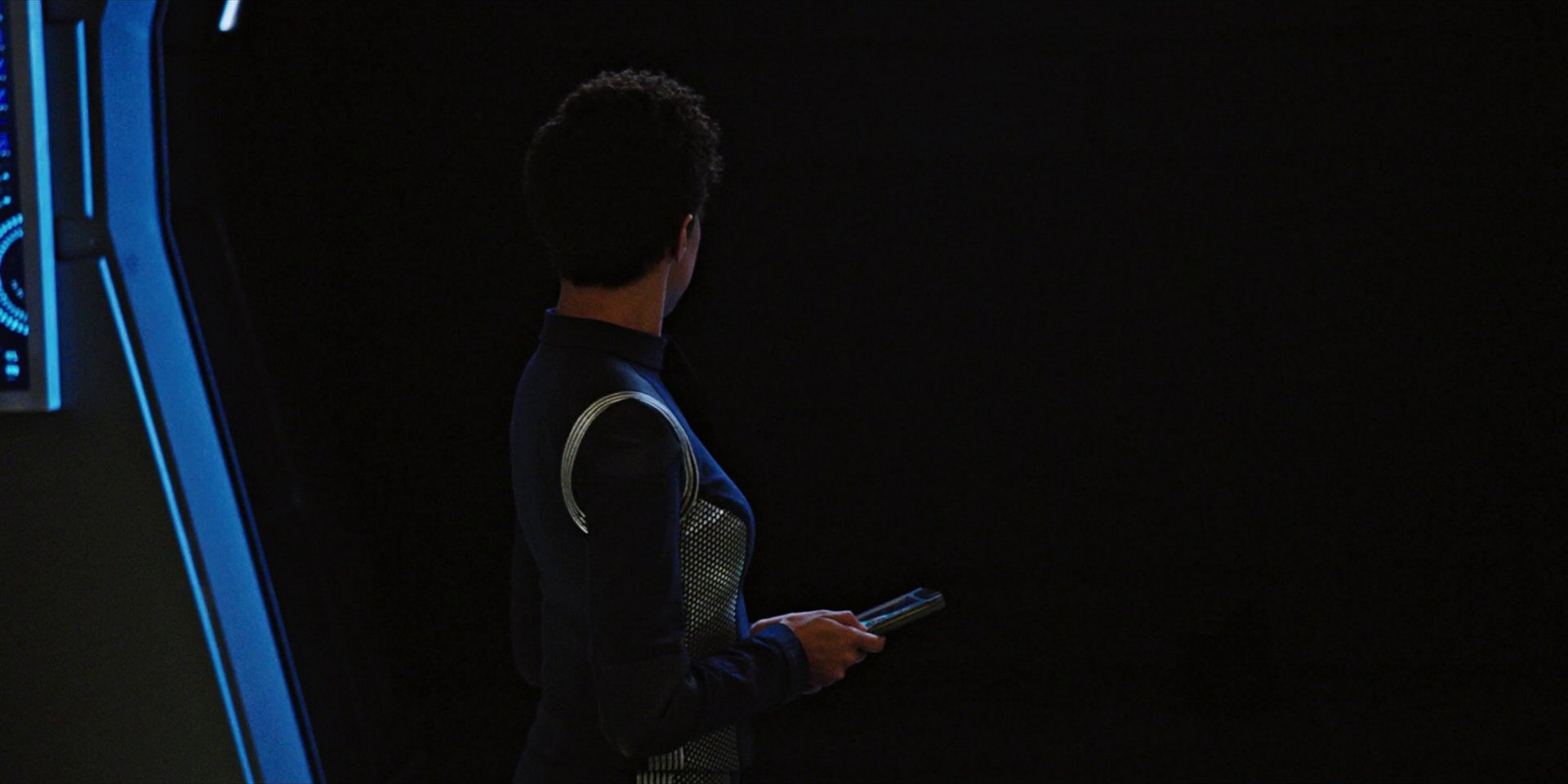 extant_StarTrekDiscovery_1x04-TheButchersKnifeCaresNotForTheLambsCry_3443.jpg