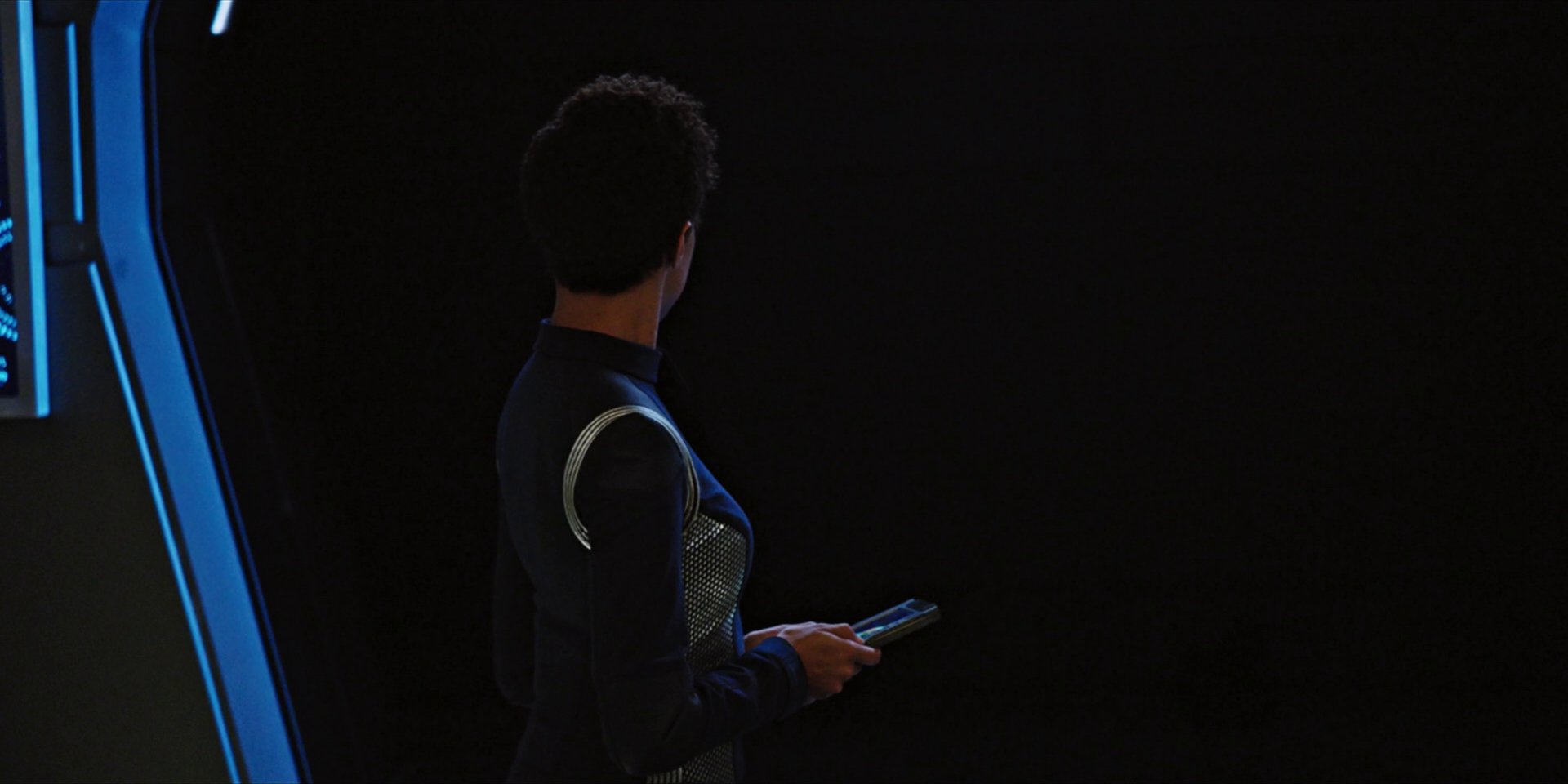 extant_StarTrekDiscovery_1x04-TheButchersKnifeCaresNotForTheLambsCry_3444.jpg