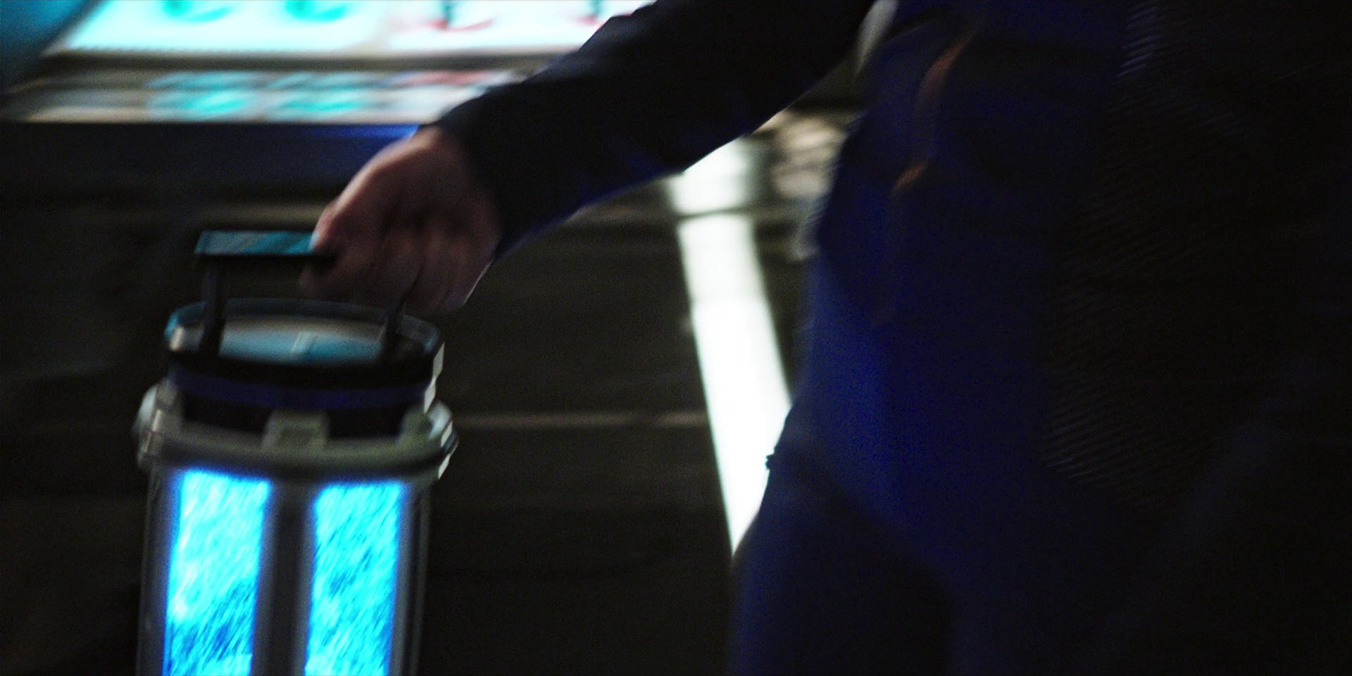 extant_StarTrekDiscovery_1x04-TheButchersKnifeCaresNotForTheLambsCry_3466.jpg