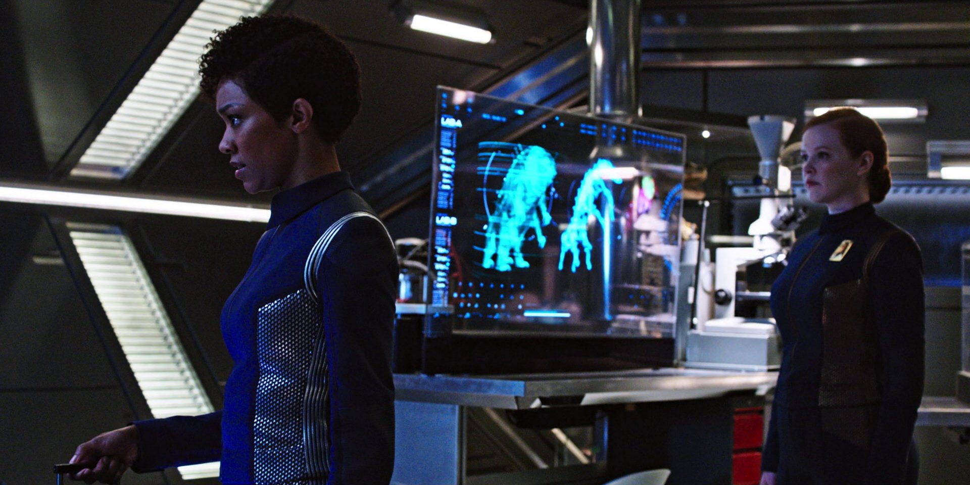 extant_StarTrekDiscovery_1x04-TheButchersKnifeCaresNotForTheLambsCry_3542.jpg