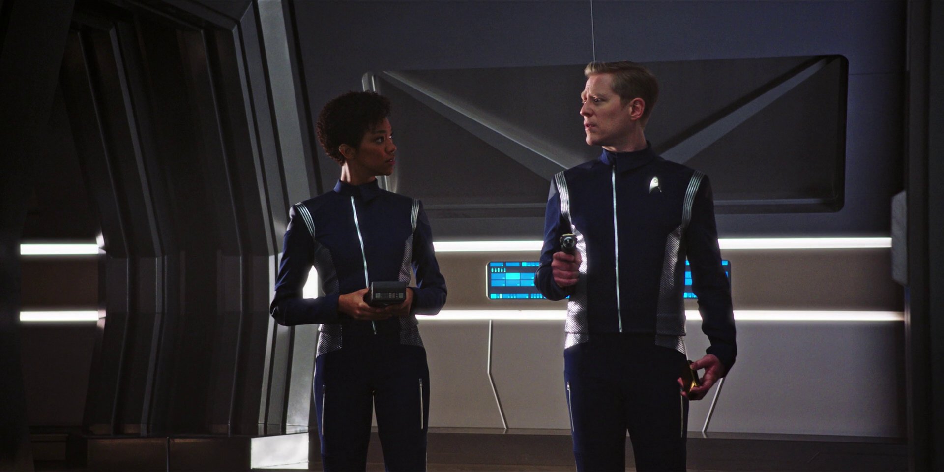 extant_StarTrekDiscovery_1x04-TheButchersKnifeCaresNotForTheLambsCry_3846.jpg