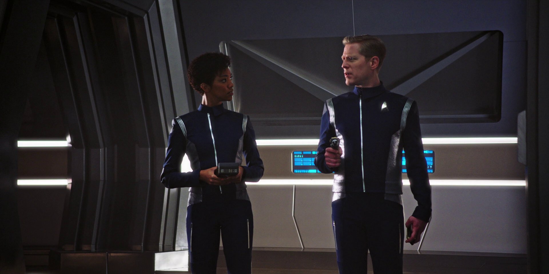 extant_StarTrekDiscovery_1x04-TheButchersKnifeCaresNotForTheLambsCry_3848.jpg