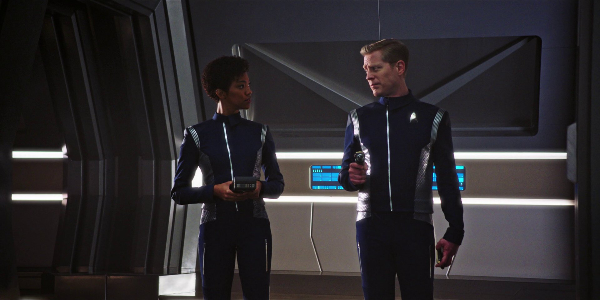 extant_StarTrekDiscovery_1x04-TheButchersKnifeCaresNotForTheLambsCry_3854.jpg