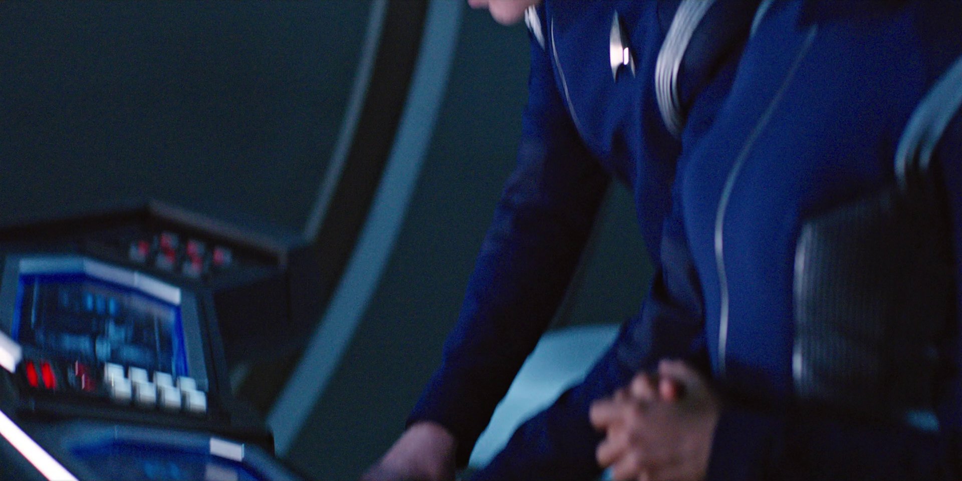 extant_StarTrekDiscovery_1x04-TheButchersKnifeCaresNotForTheLambsCry_4195.jpg