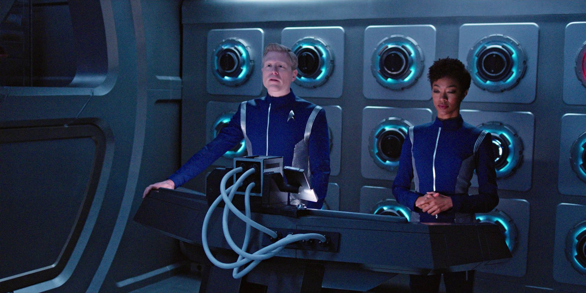 extant_StarTrekDiscovery_1x04-TheButchersKnifeCaresNotForTheLambsCry_4201.jpg