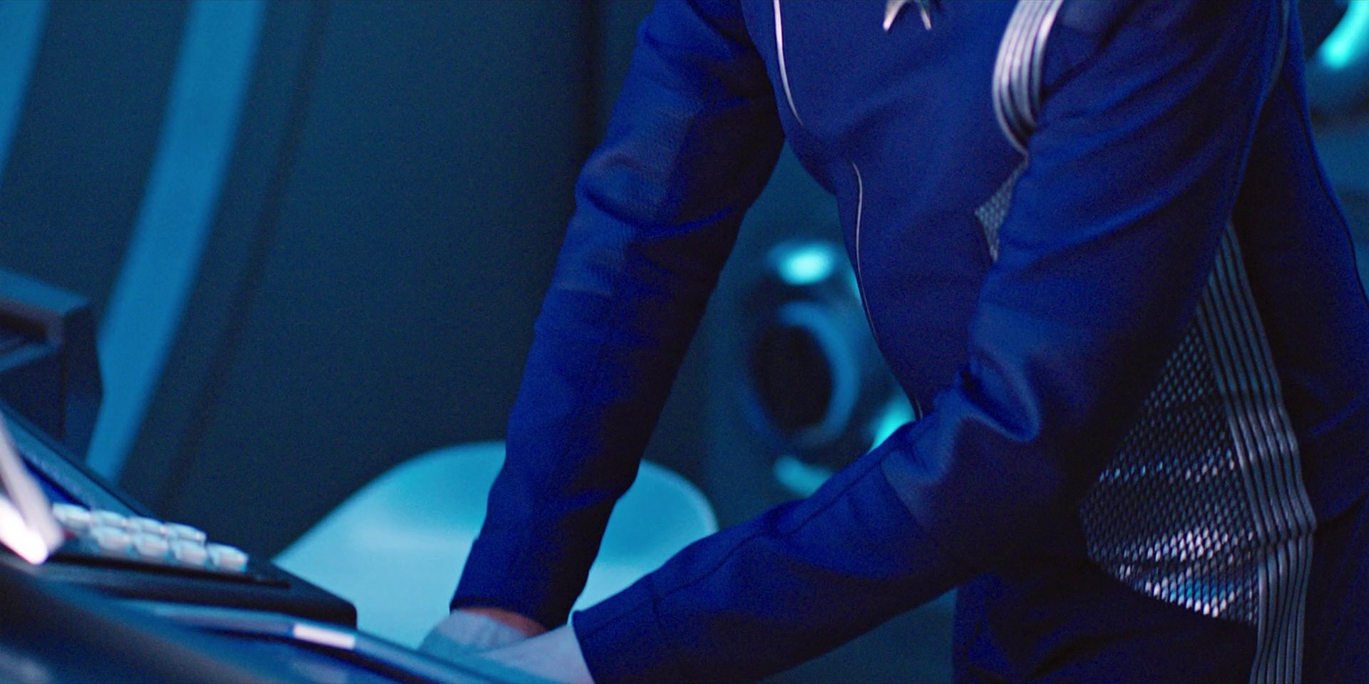 extant_StarTrekDiscovery_1x04-TheButchersKnifeCaresNotForTheLambsCry_4375.jpg