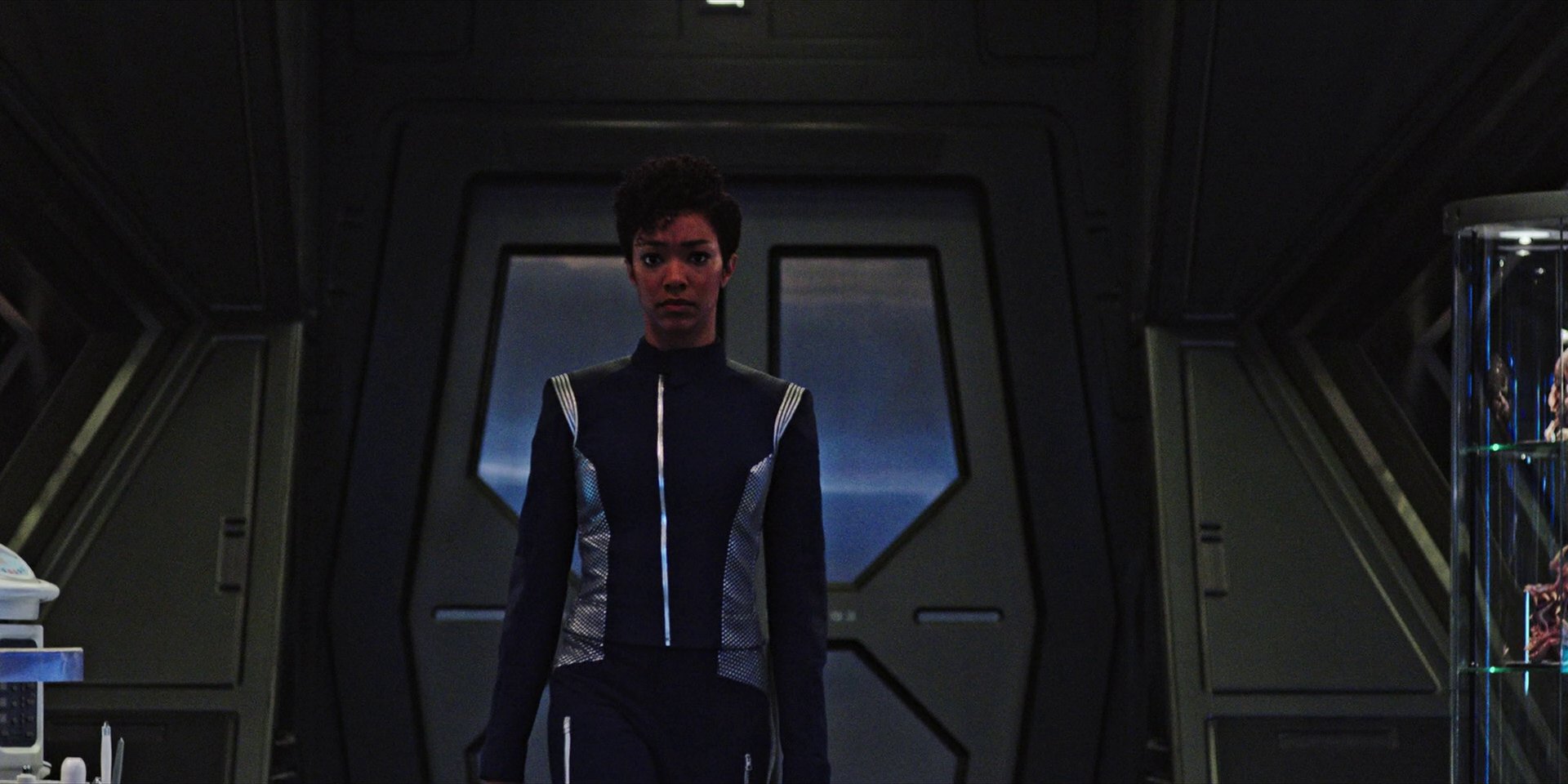extant_StarTrekDiscovery_1x04-TheButchersKnifeCaresNotForTheLambsCry_4796.jpg